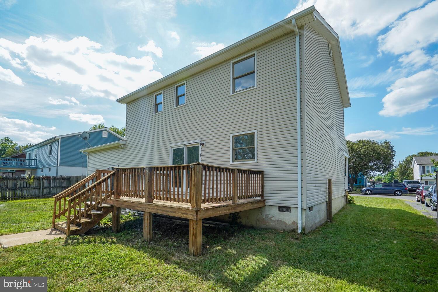 MEADOWBROOKE - Residential