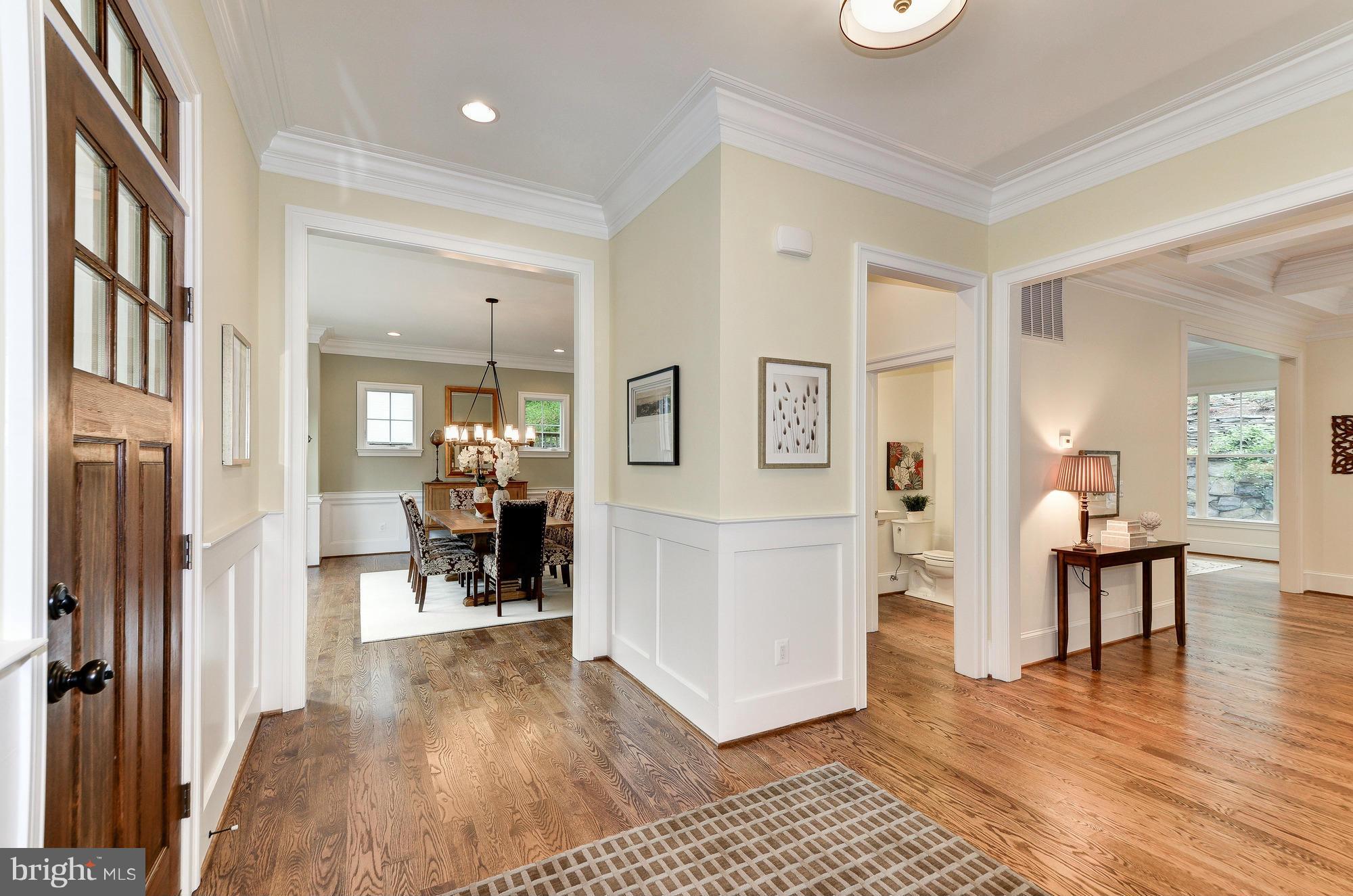 LEE HEIGHTS - Residential