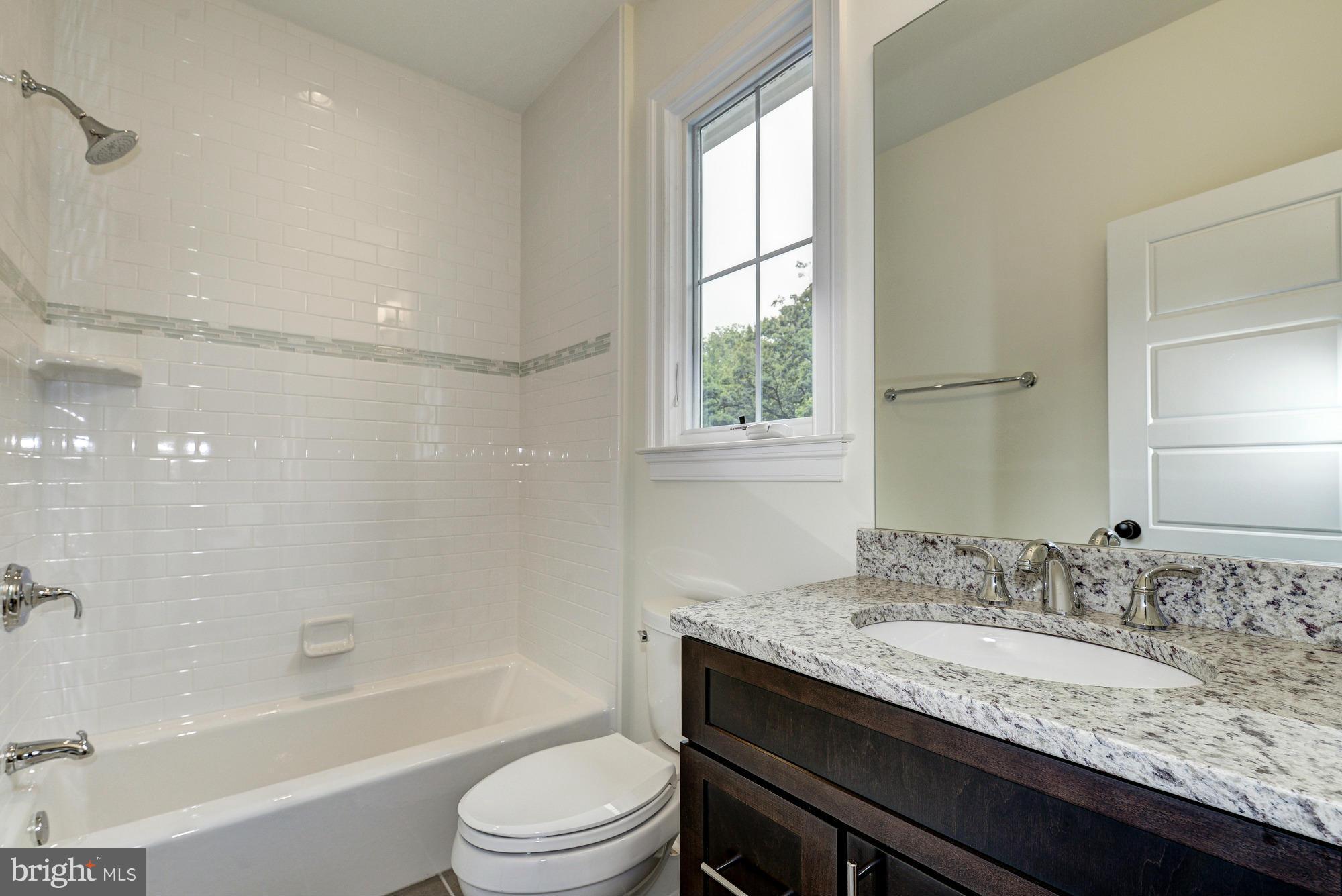 LEE HEIGHTS - Residential