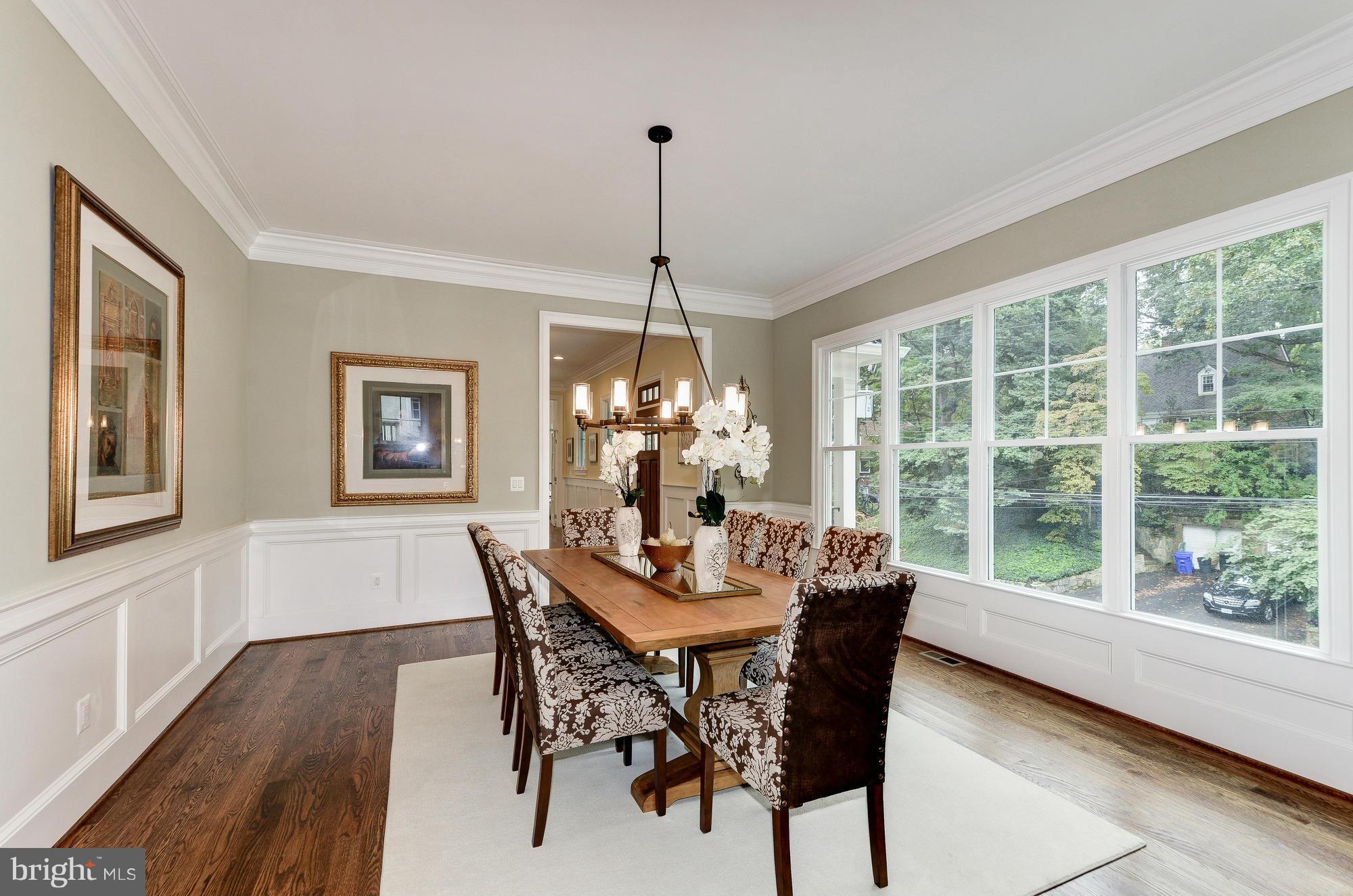 LEE HEIGHTS - Residential