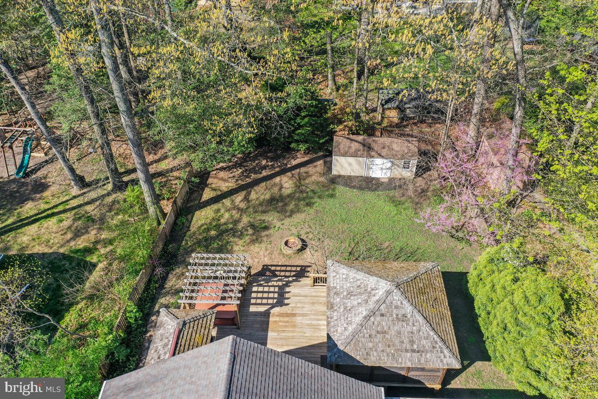 BEN OAKS ON SEVERN - Residential