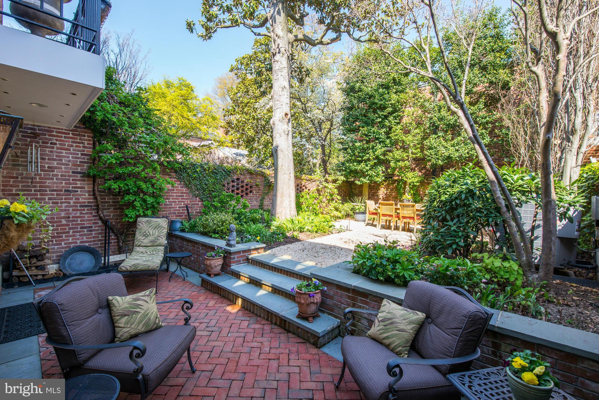 GEORGETOWN - Residential