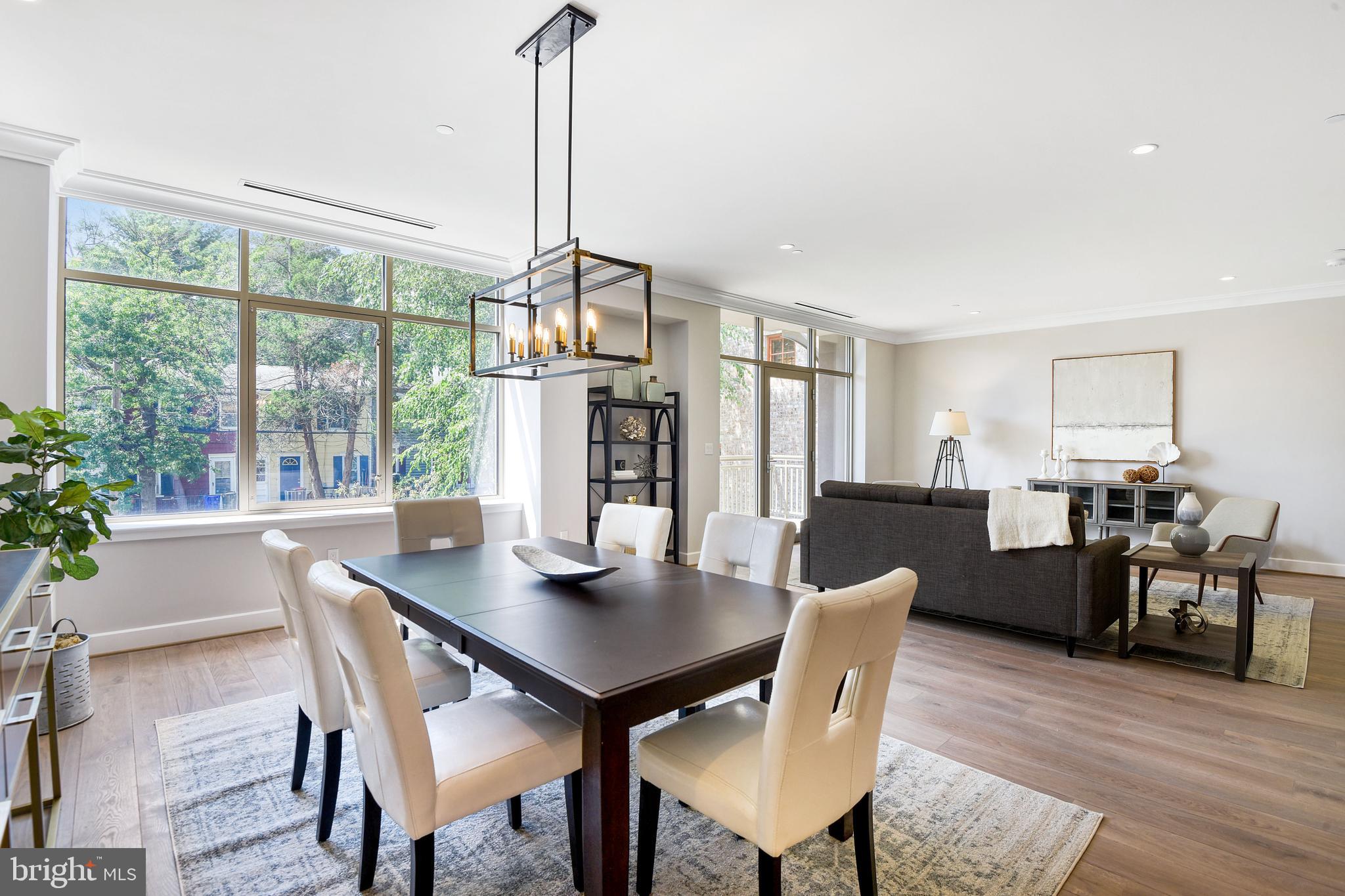 MURRAY HILL - Residential