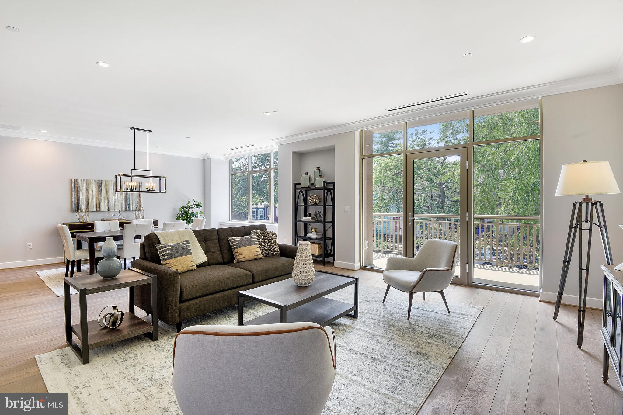 MURRAY HILL - Residential