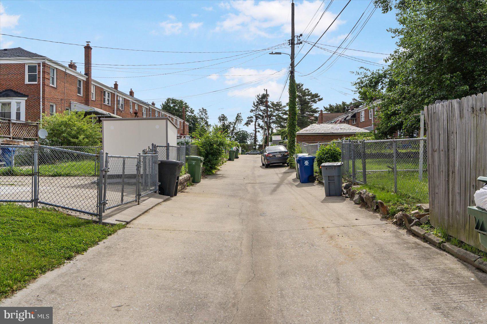 EDNOR GARDENS - LAKESIDE - Residential