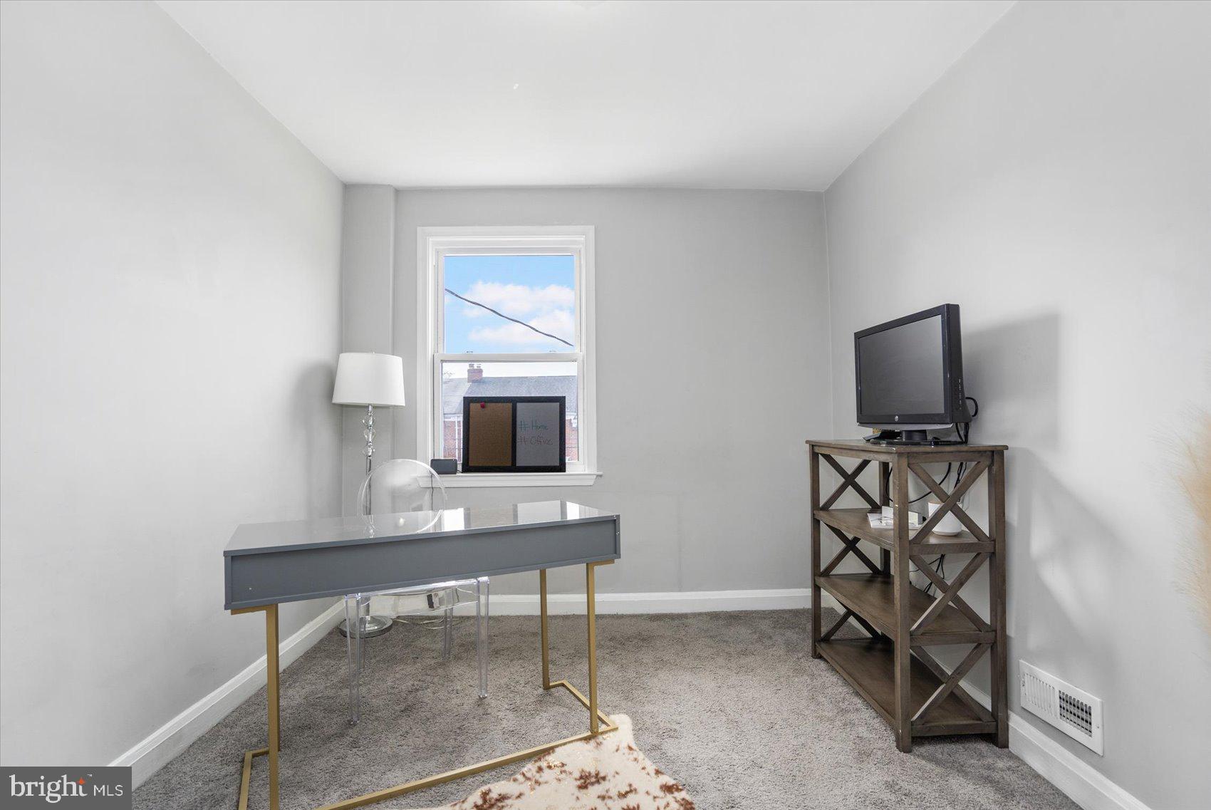 EDNOR GARDENS - LAKESIDE - Residential