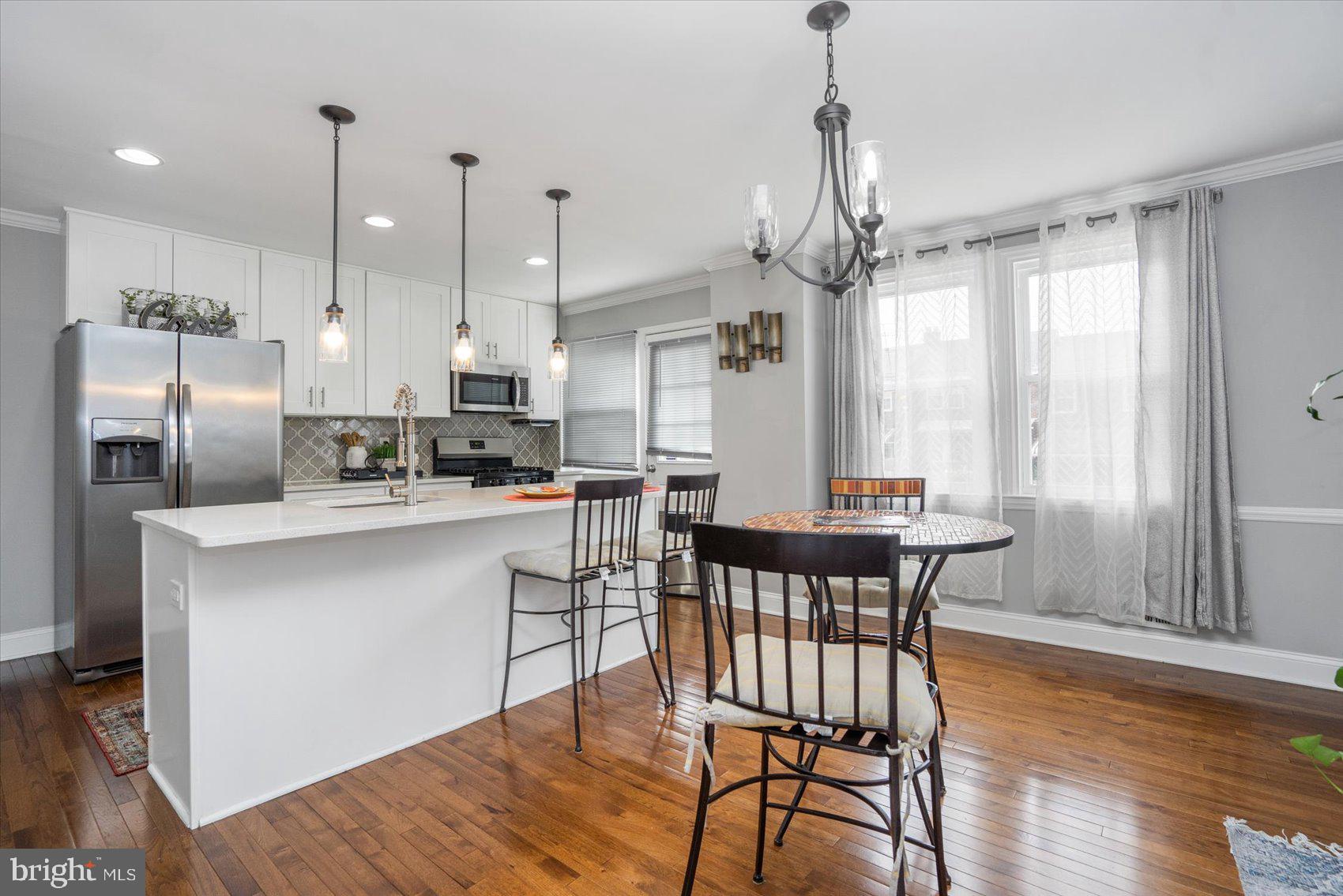 EDNOR GARDENS - LAKESIDE - Residential