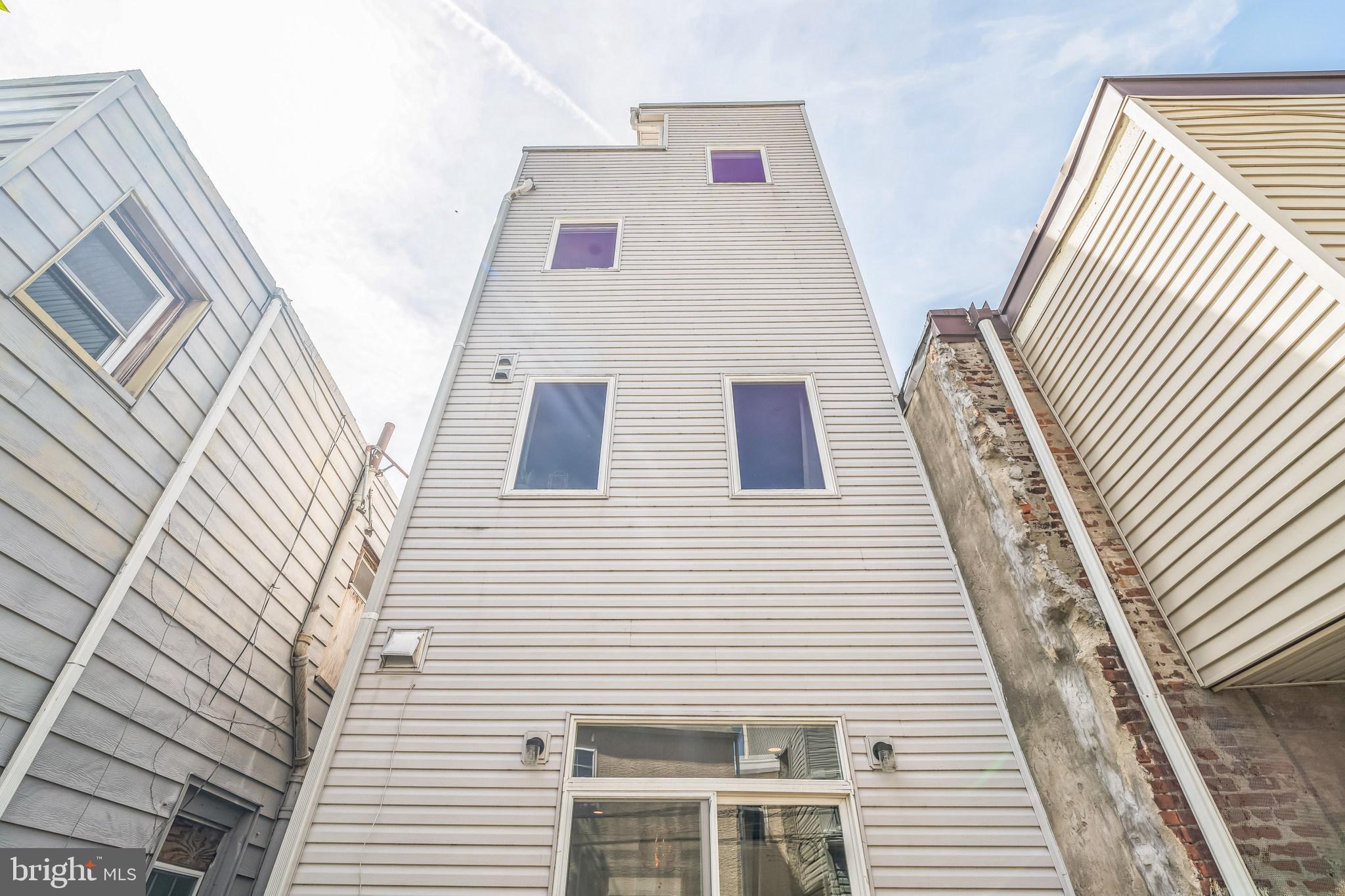POINT BREEZE - Residential
