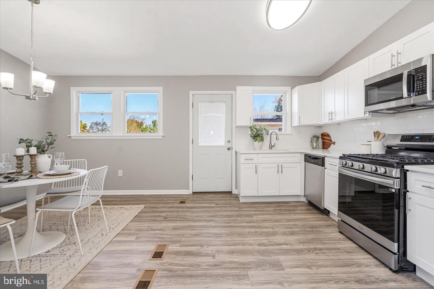 CHARTWELL - Residential