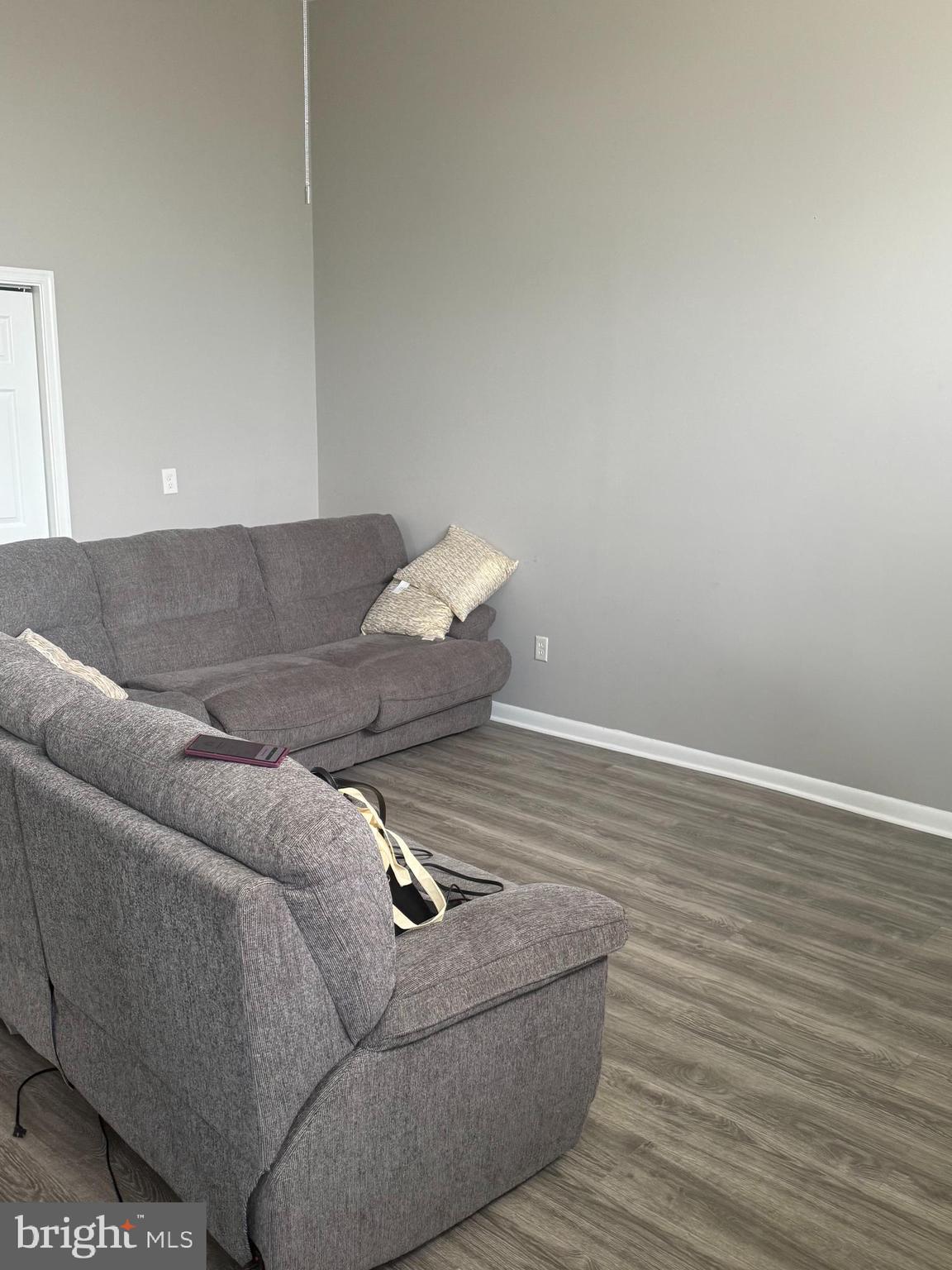 CHARTWELL - Residential