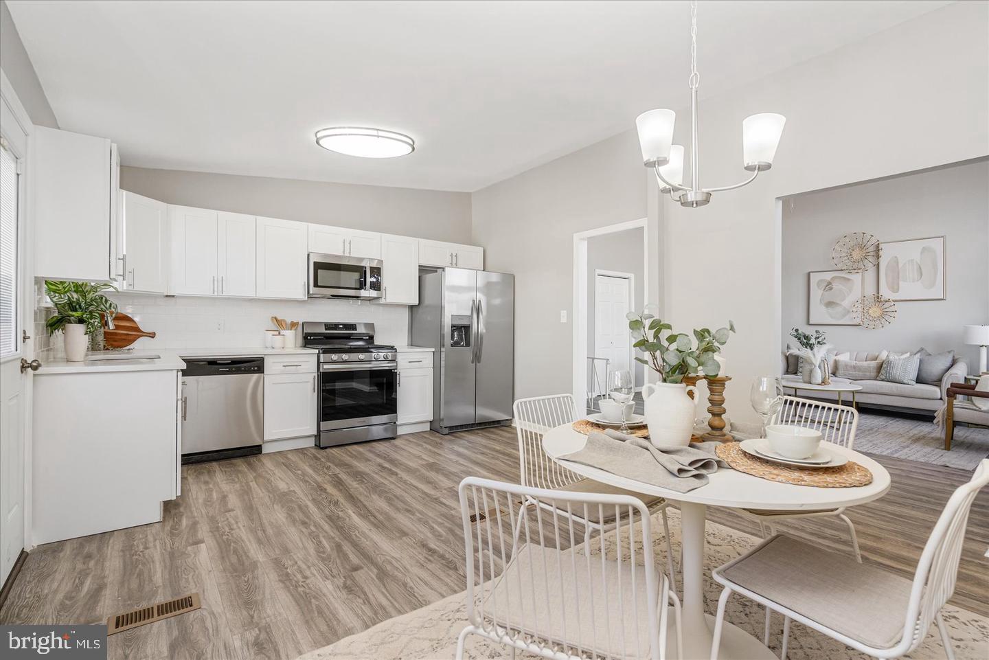 CHARTWELL - Residential