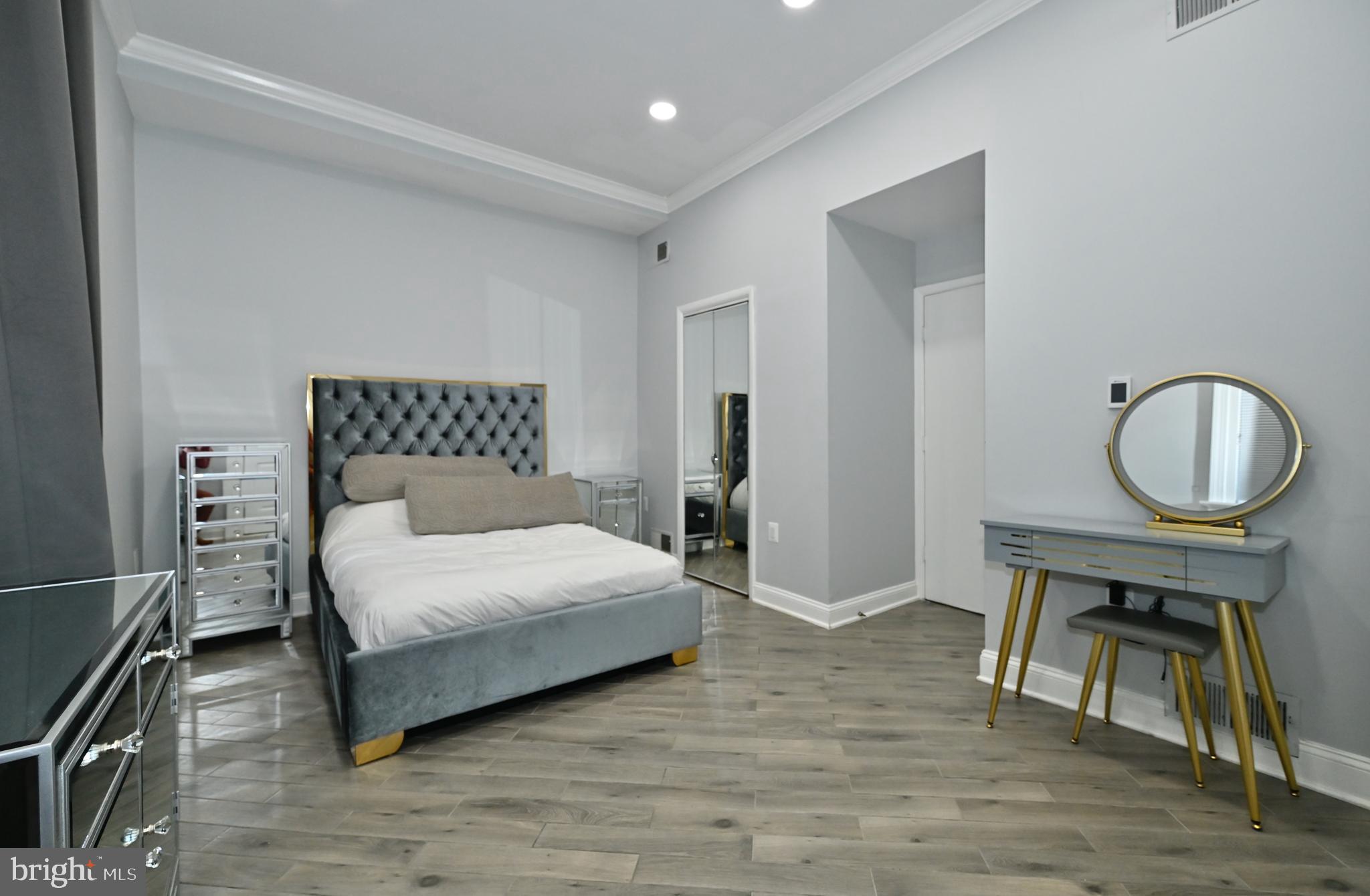 DUPONT CIRCLE - Residential Lease