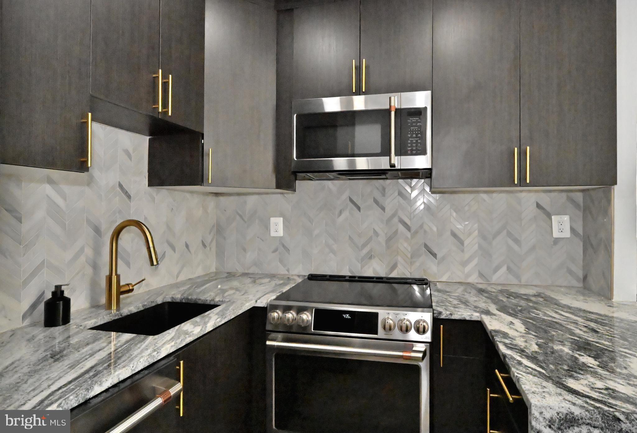 DUPONT CIRCLE - Residential Lease