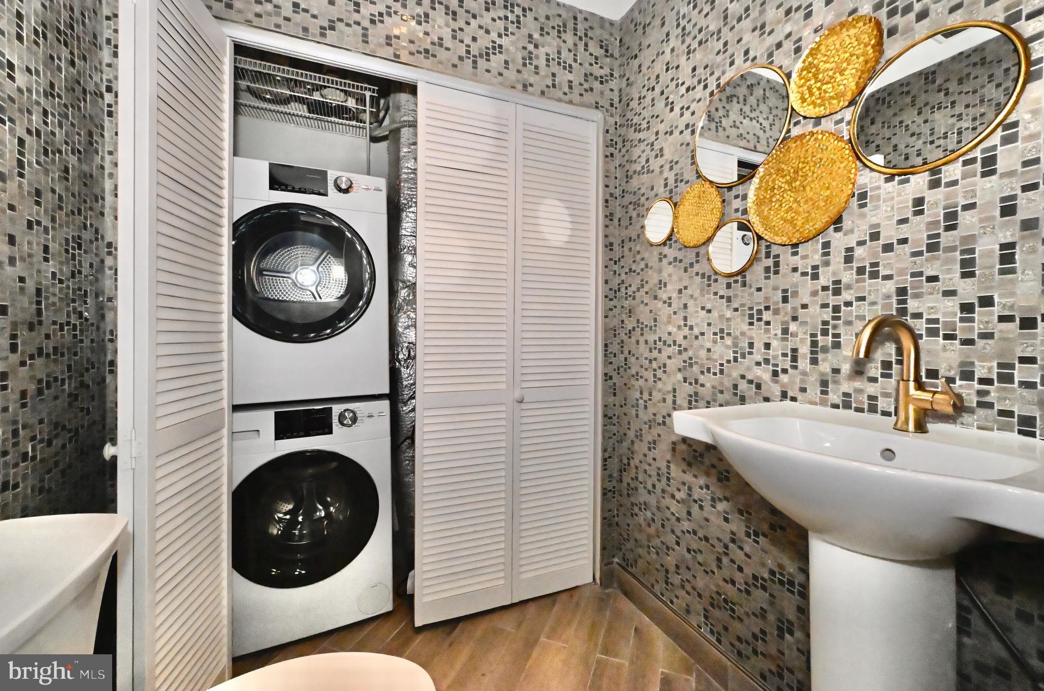 DUPONT CIRCLE - Residential Lease