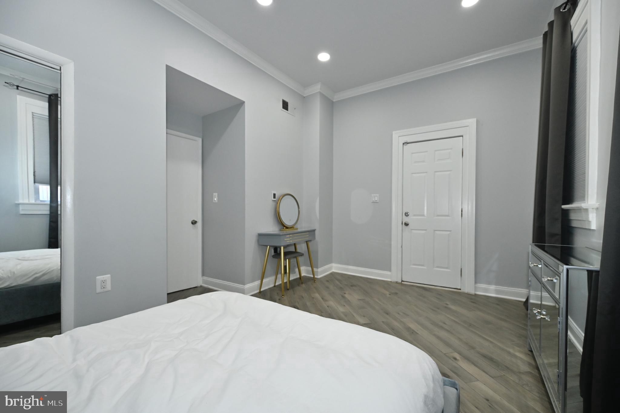 DUPONT CIRCLE - Residential Lease