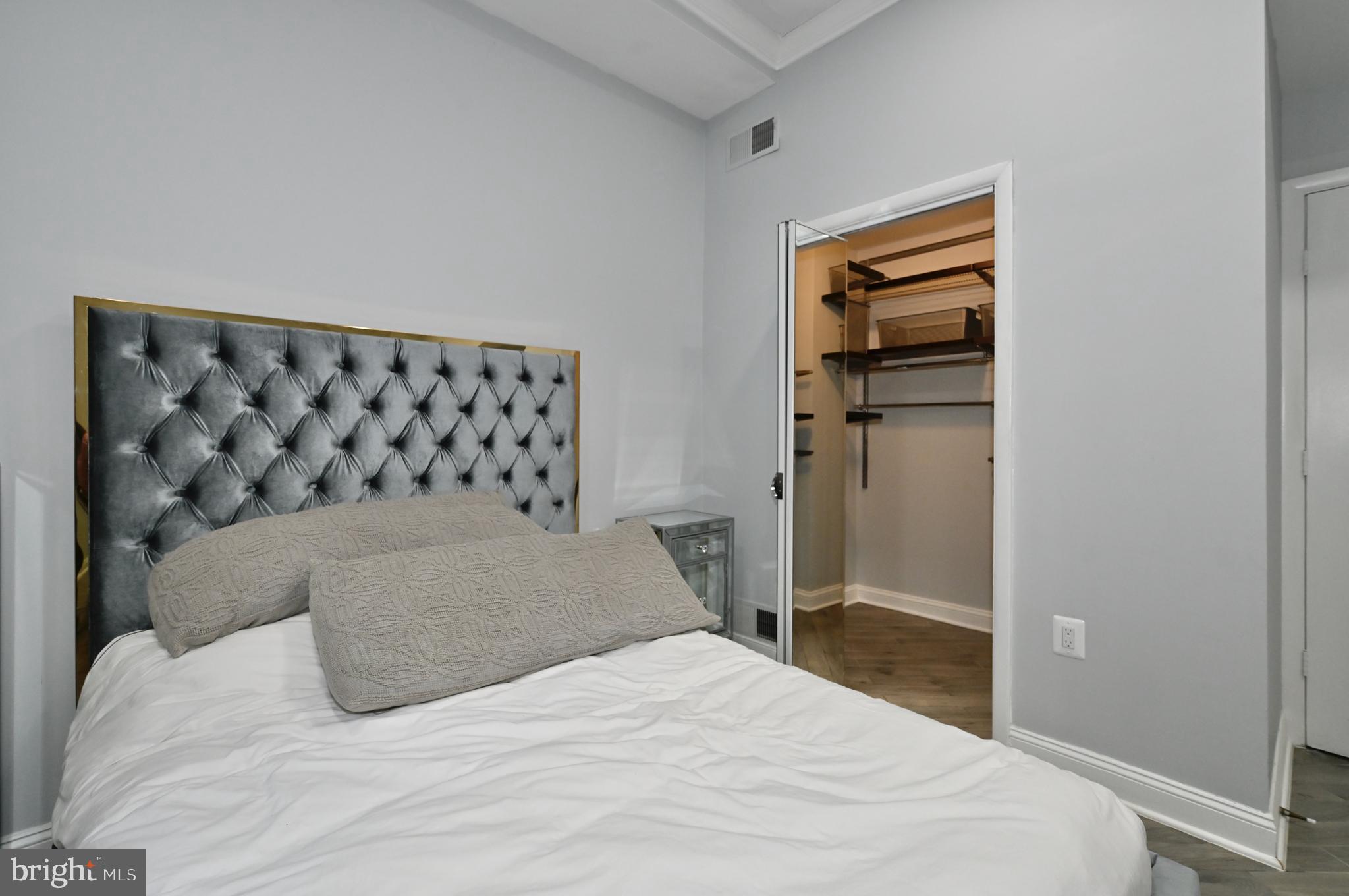 DUPONT CIRCLE - Residential Lease