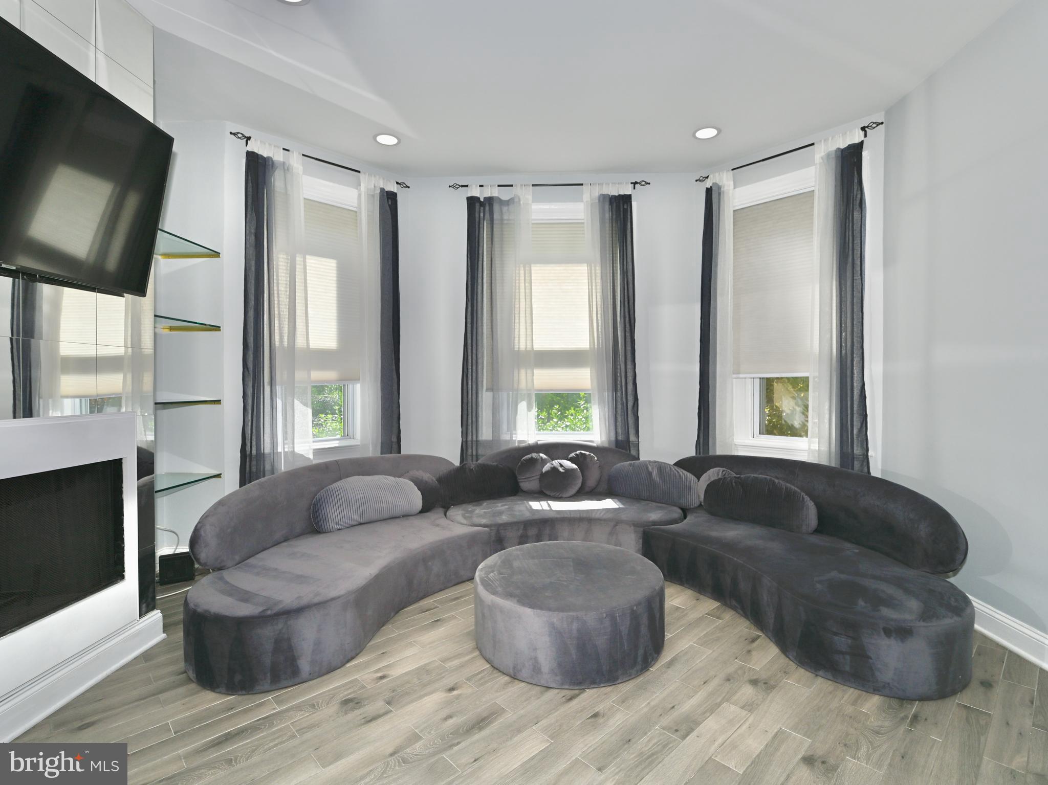 DUPONT CIRCLE - Residential Lease