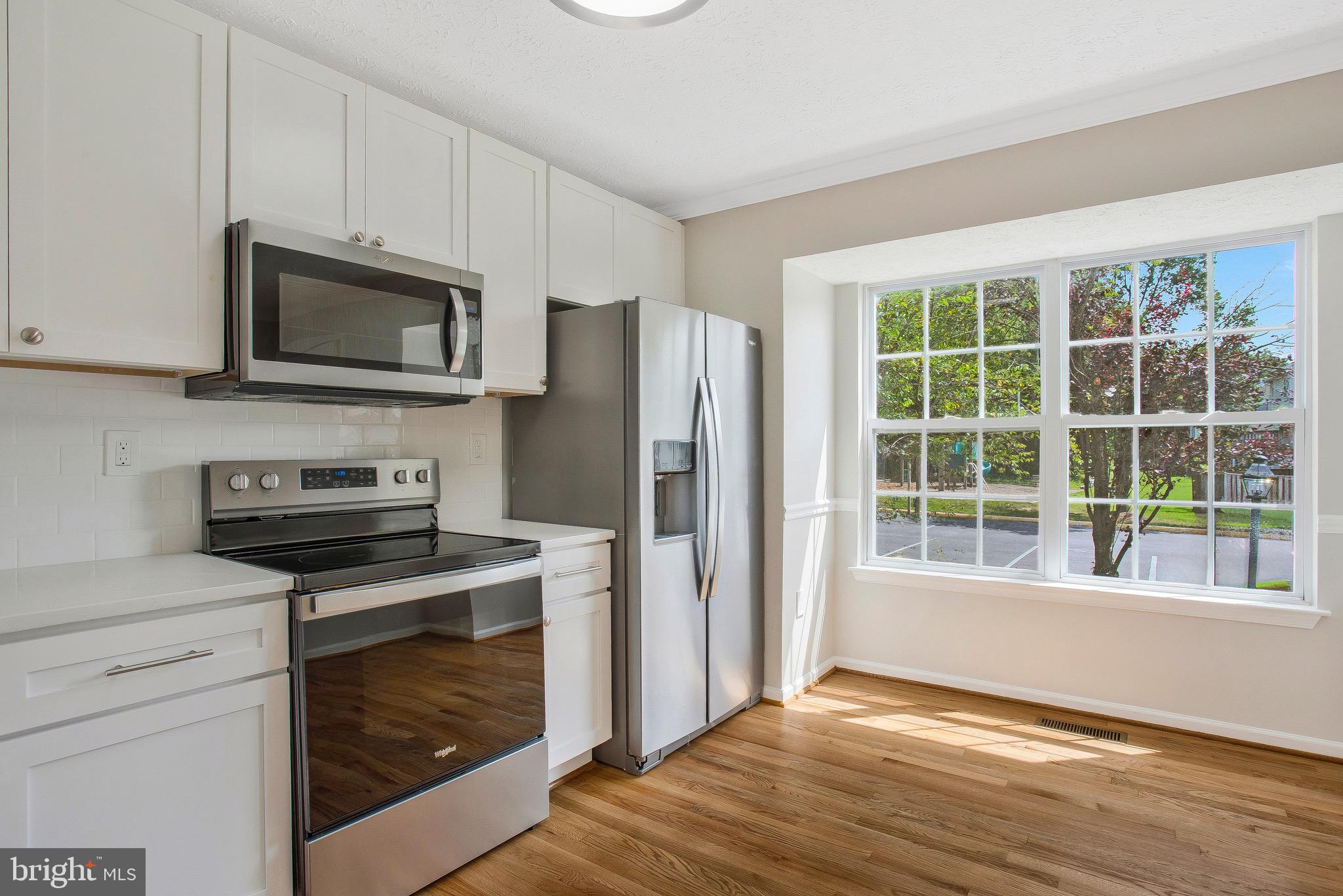 SOUTH HAMPTON - Residential