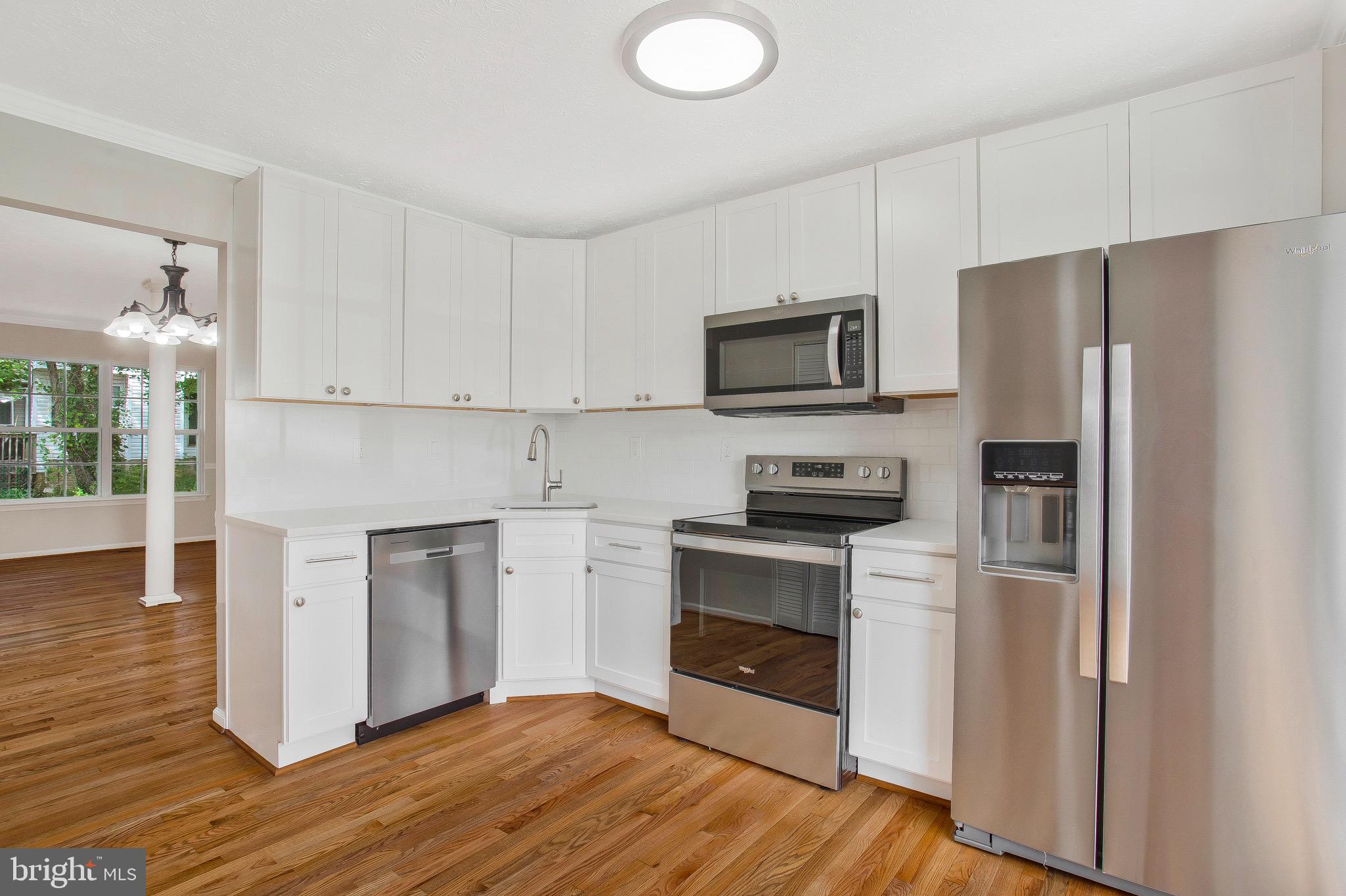 SOUTH HAMPTON - Residential