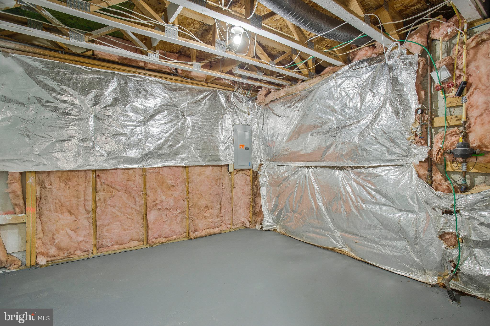 SOUTH HAMPTON - Residential