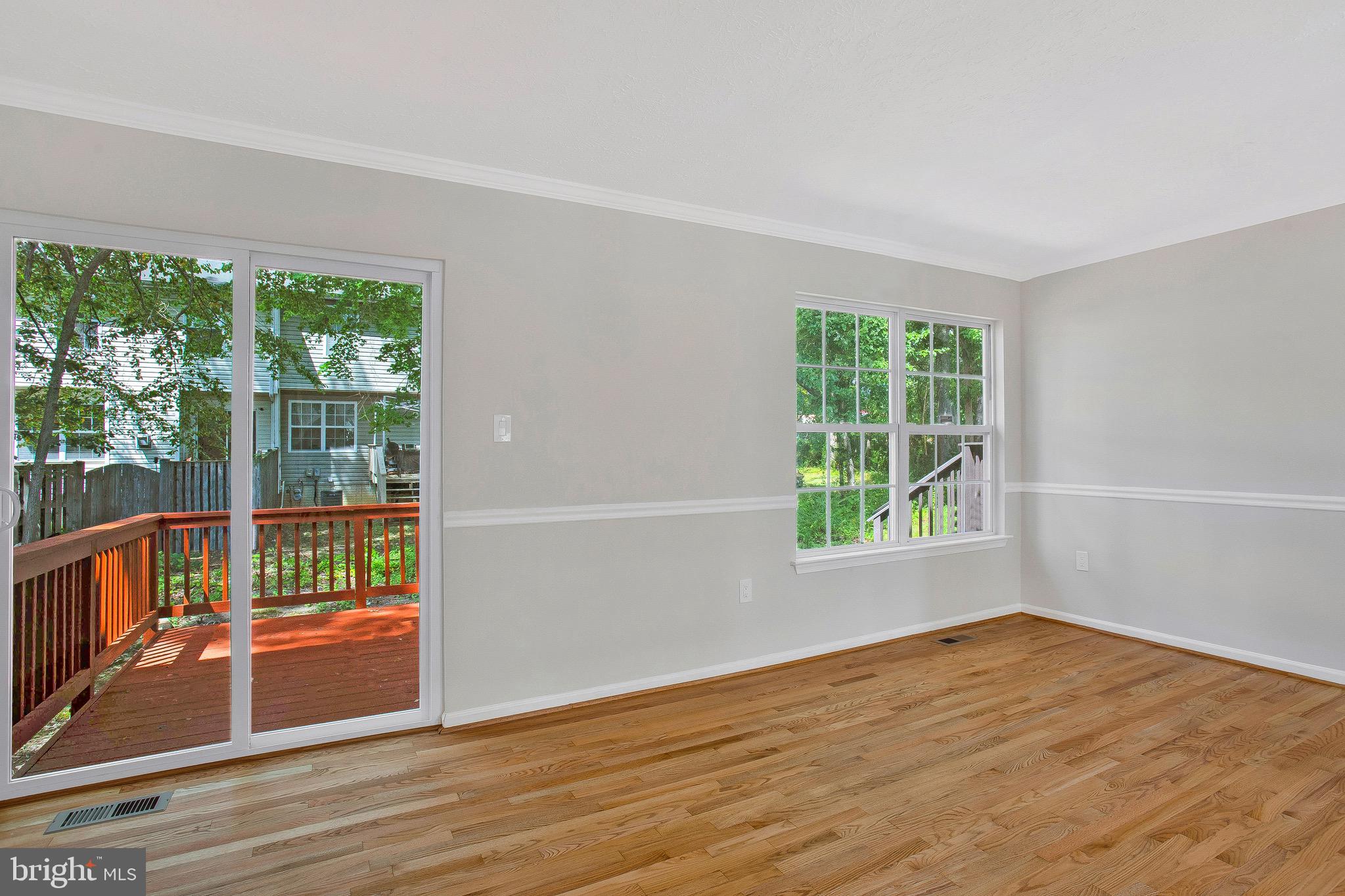 SOUTH HAMPTON - Residential