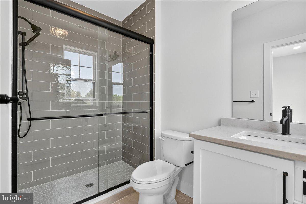 LEDERACH VILLAGE - Residential Lease