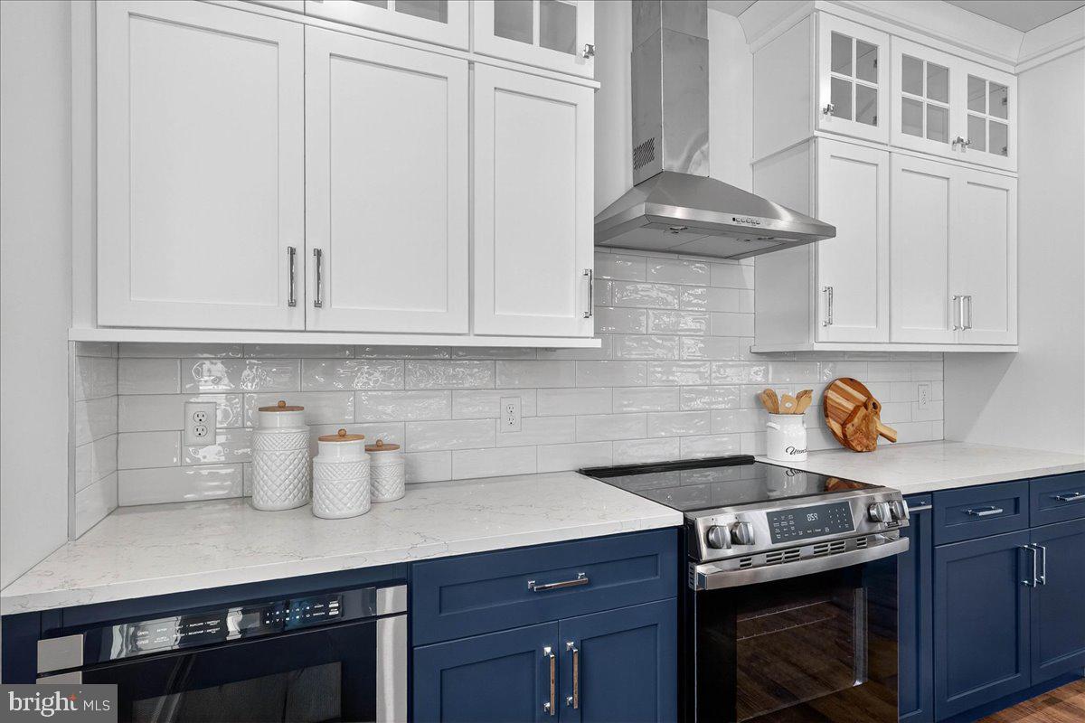 LEDERACH VILLAGE - Residential Lease