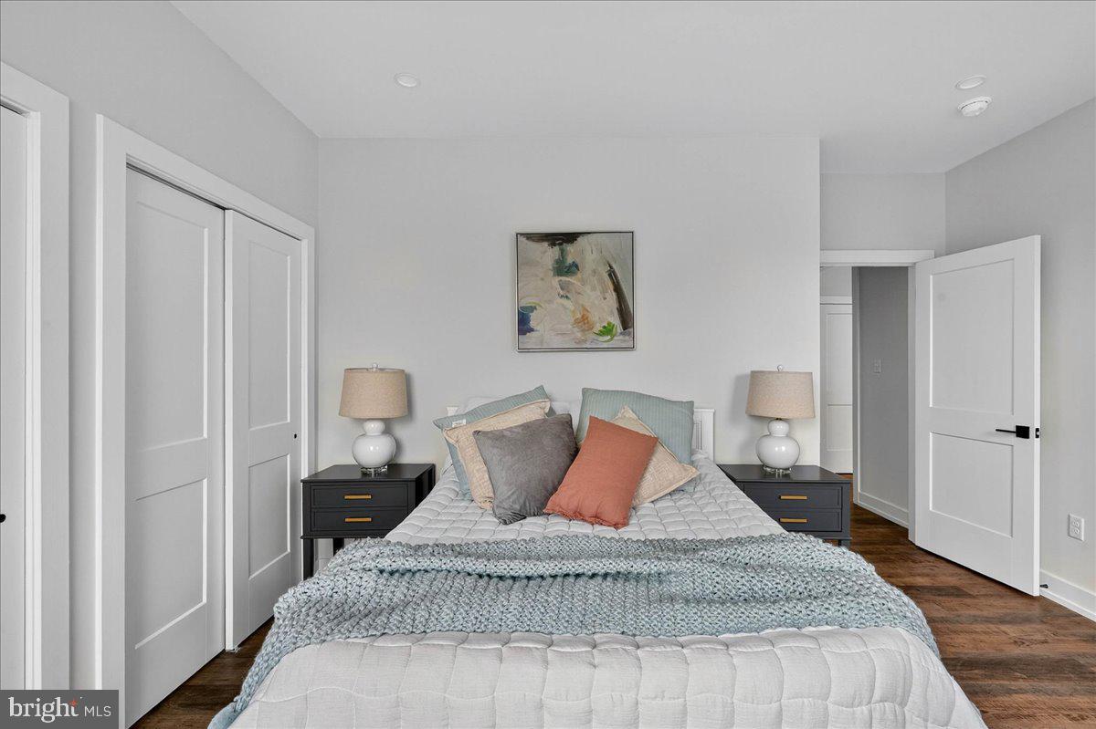 LEDERACH VILLAGE - Residential Lease