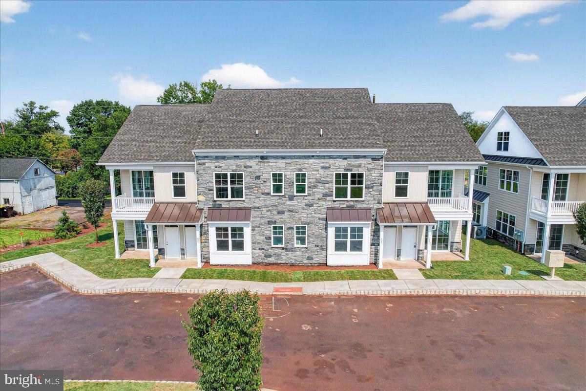 LEDERACH VILLAGE - Residential Lease