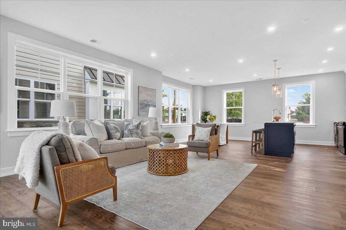 LEDERACH VILLAGE - Residential Lease