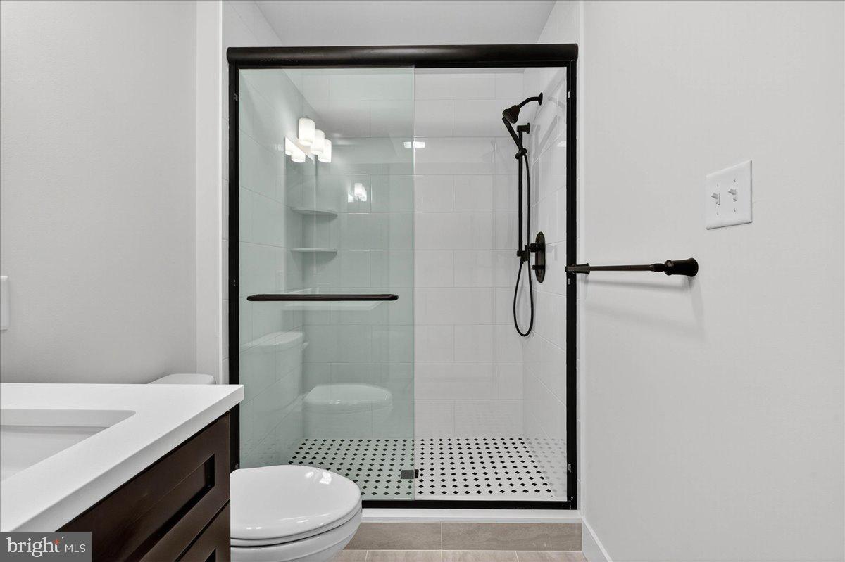 LEDERACH VILLAGE - Residential Lease