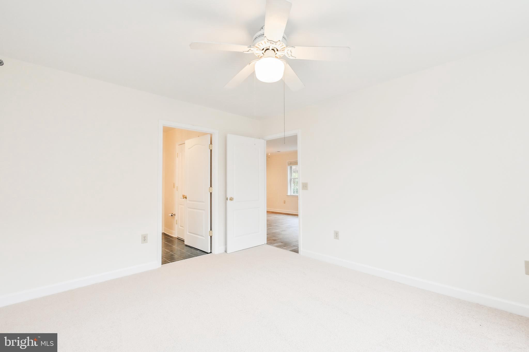 FALLS STATION - Residential Lease