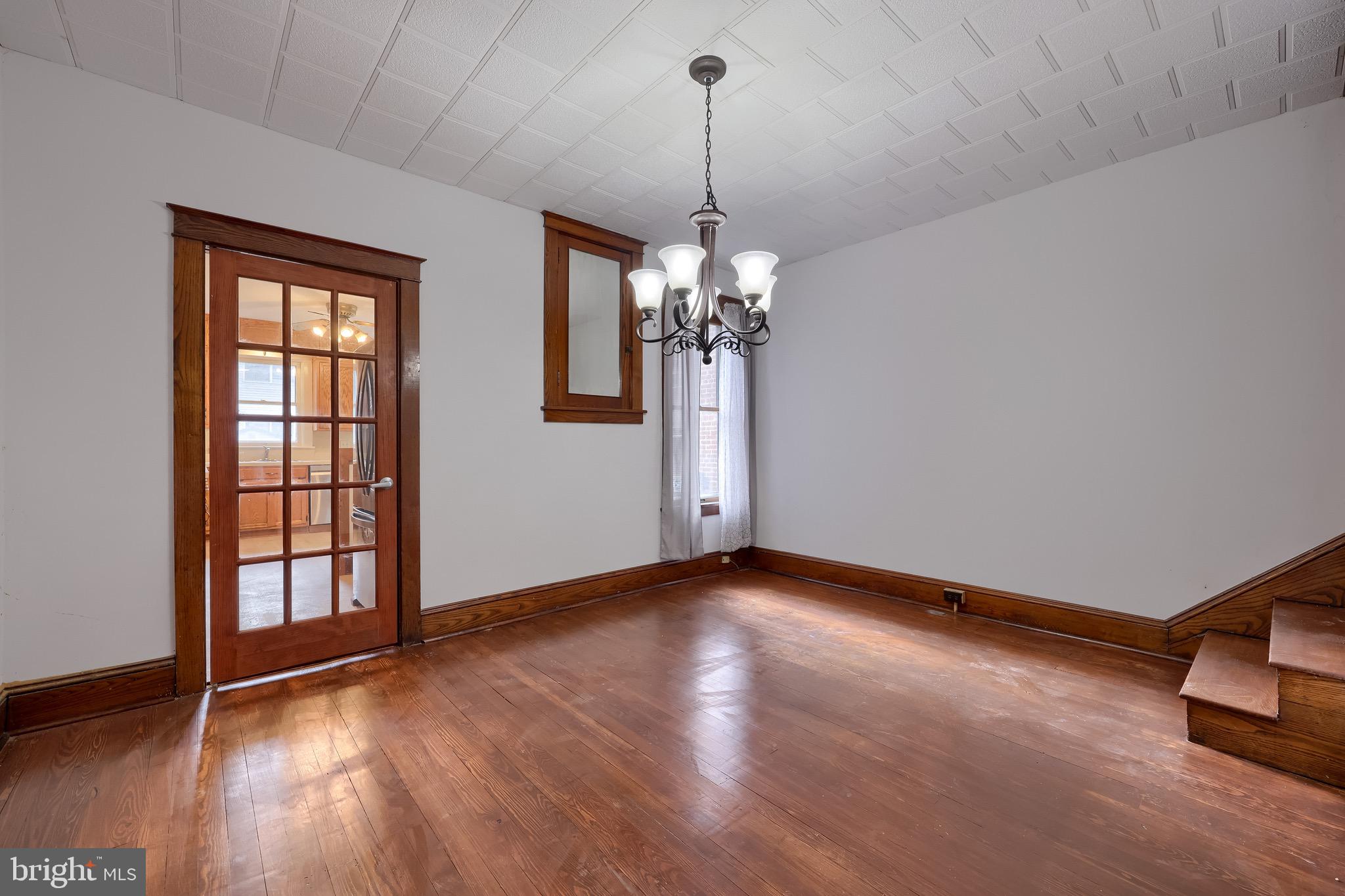 LANCASTER - Residential