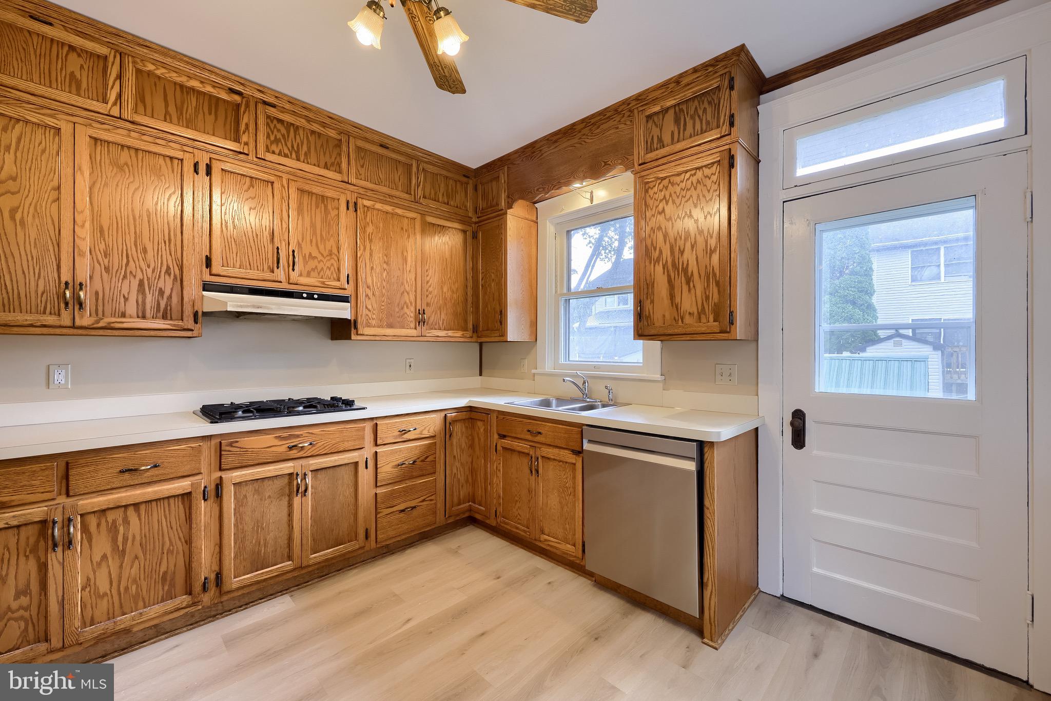 LANCASTER - Residential