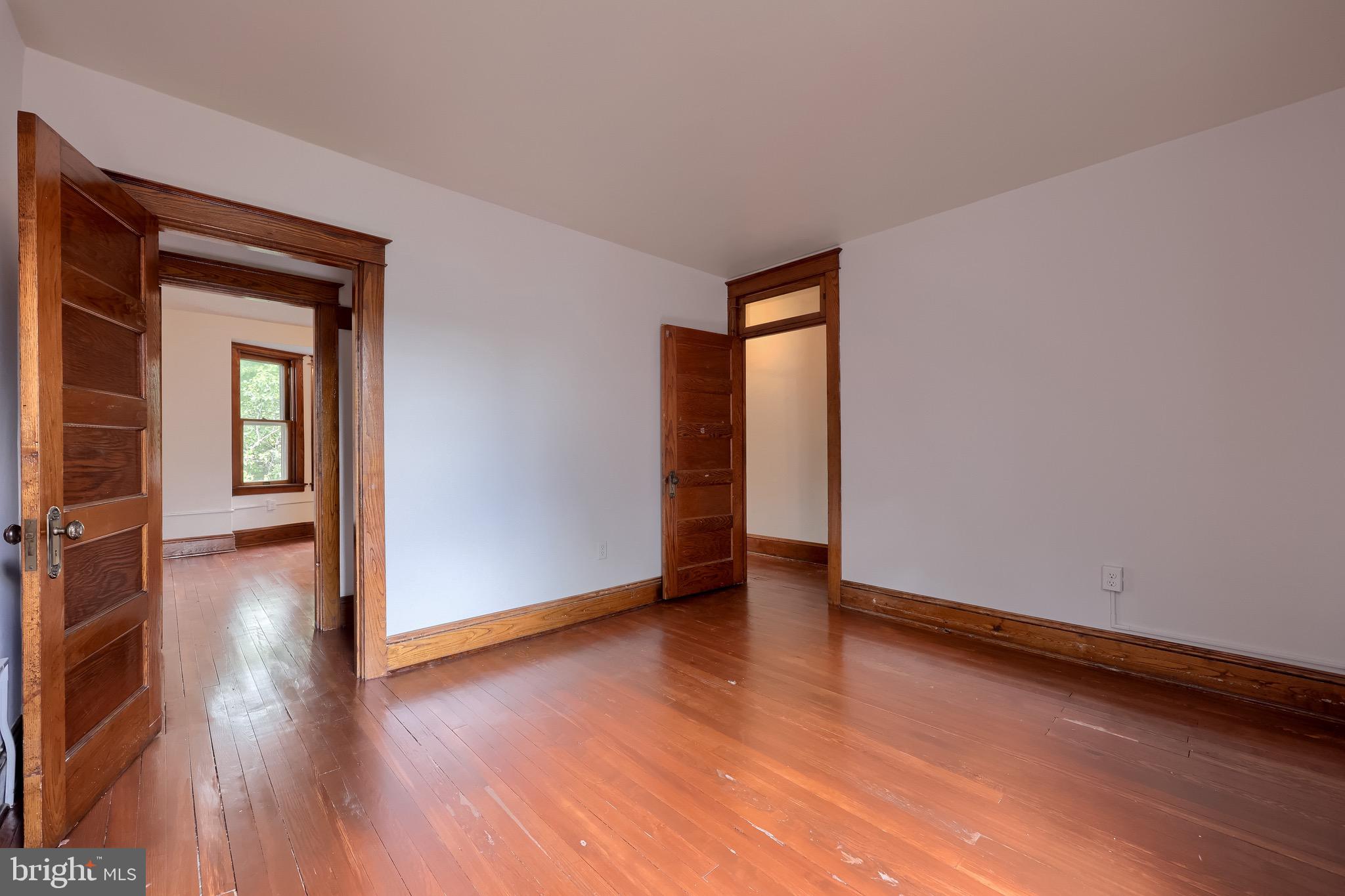 LANCASTER - Residential