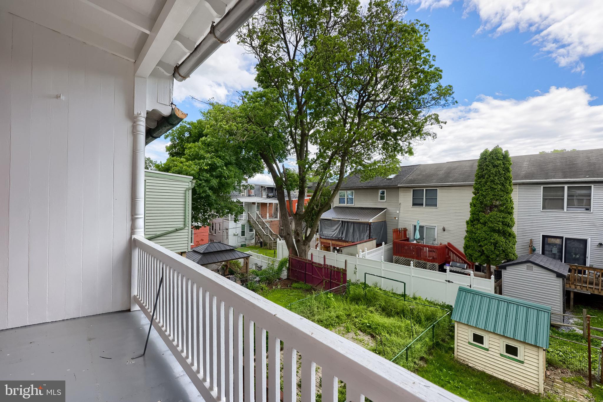 LANCASTER - Residential