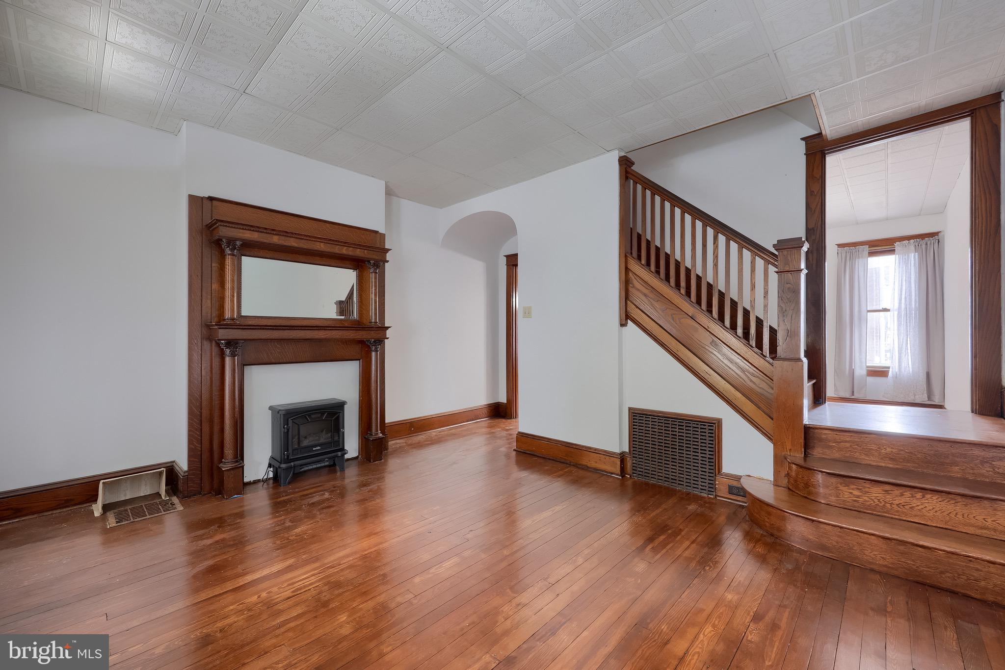 LANCASTER - Residential