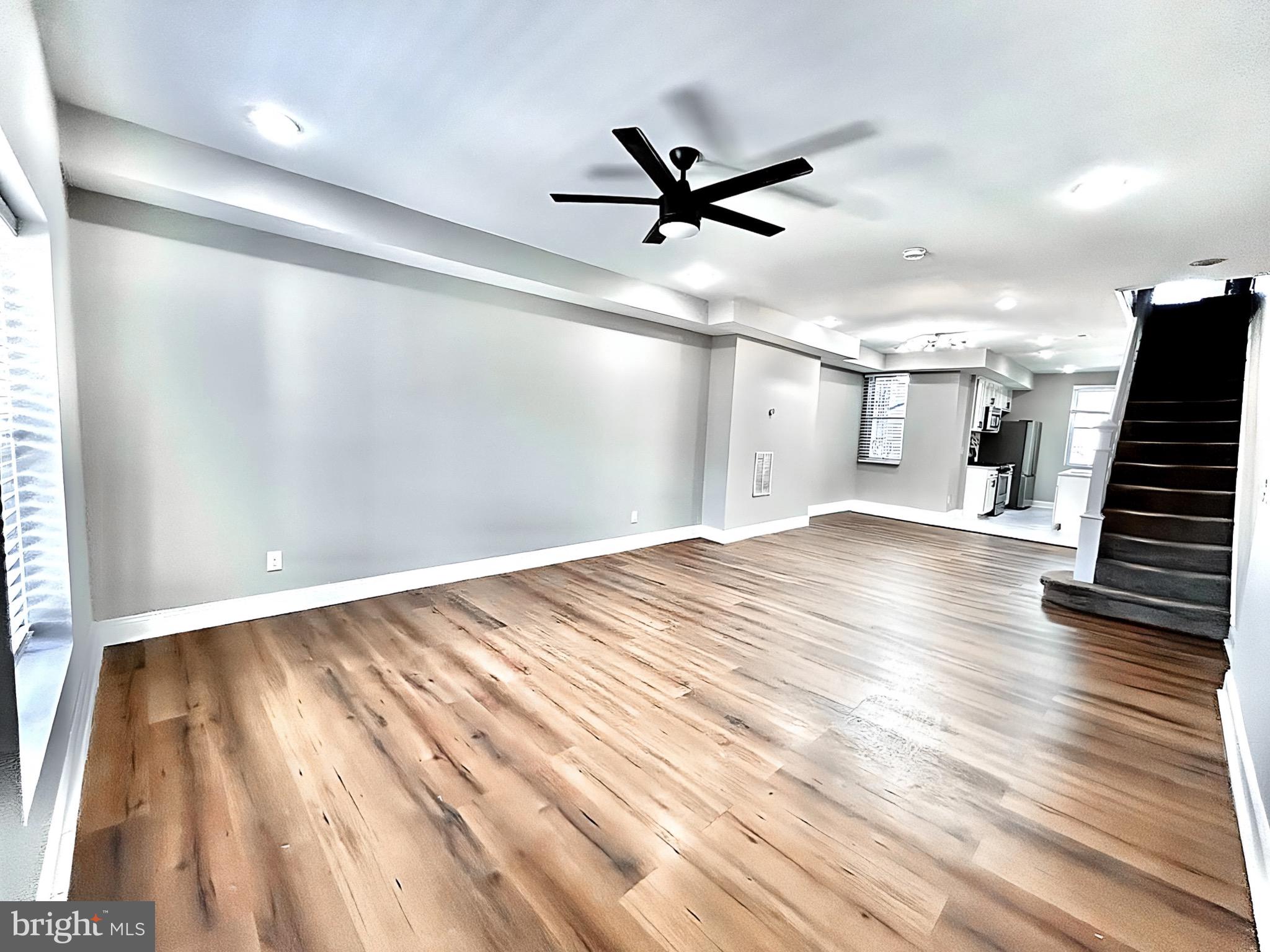 CALVERTON HEIGHTS - Residential