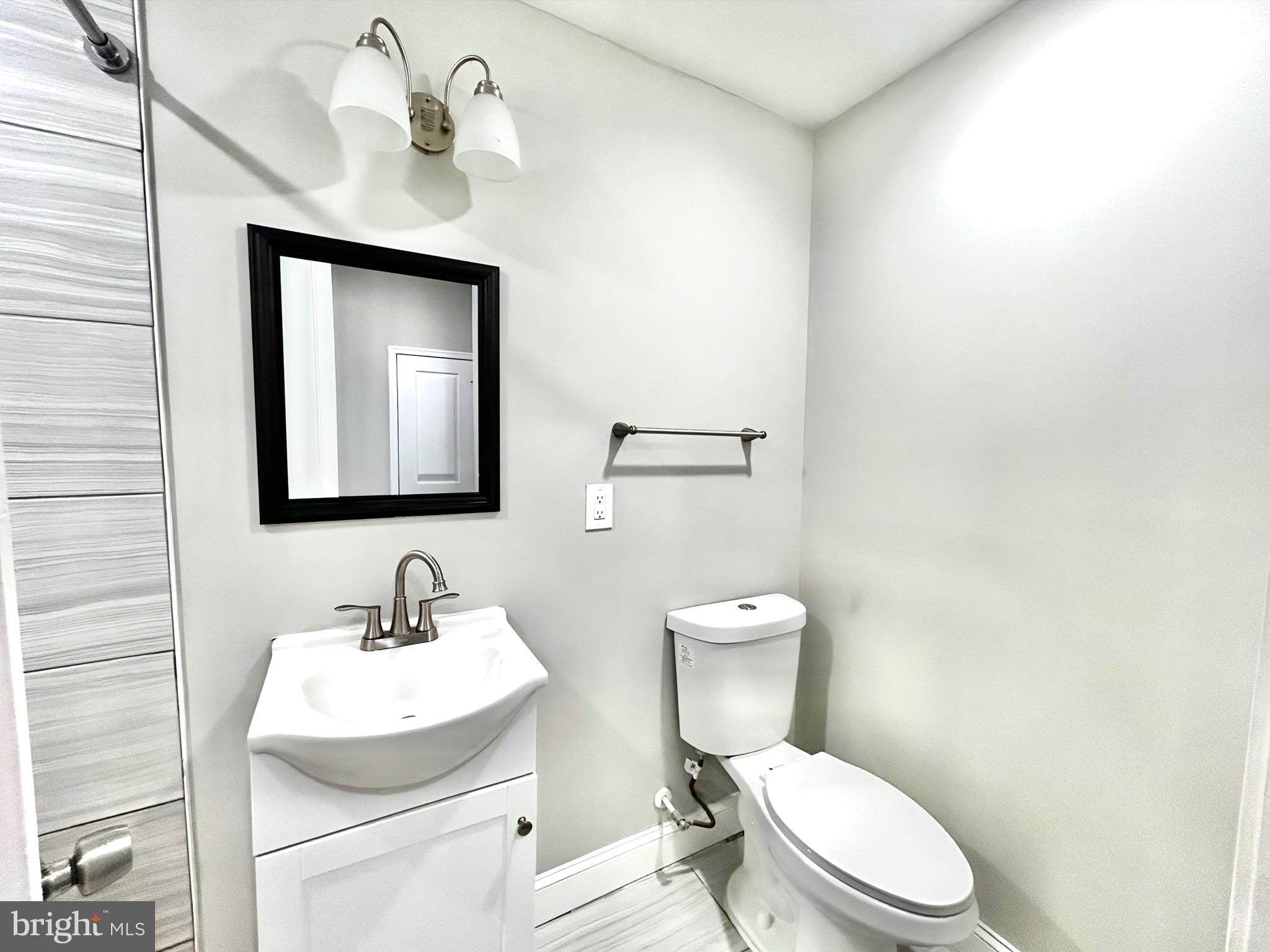 CALVERTON HEIGHTS - Residential