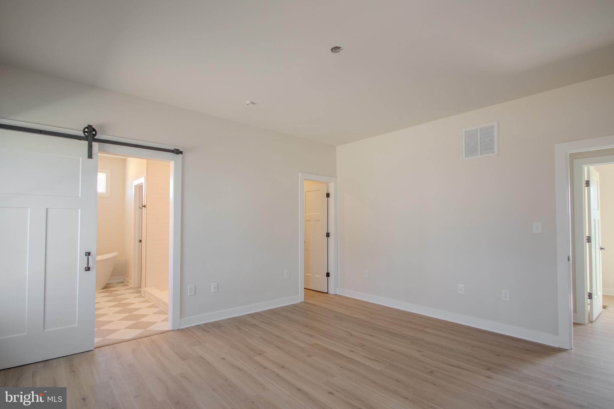 STEEPLECHASE - Residential