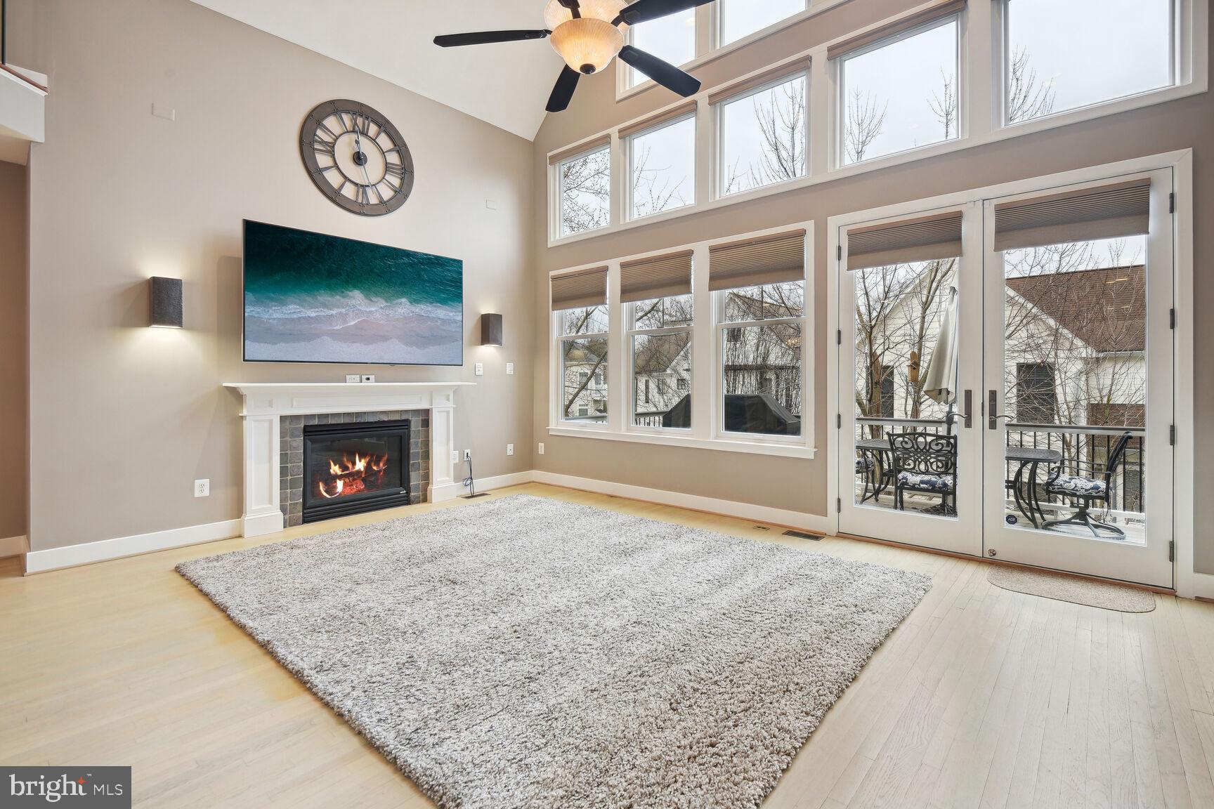 GLENBROOK VILLAGE - Residential Lease