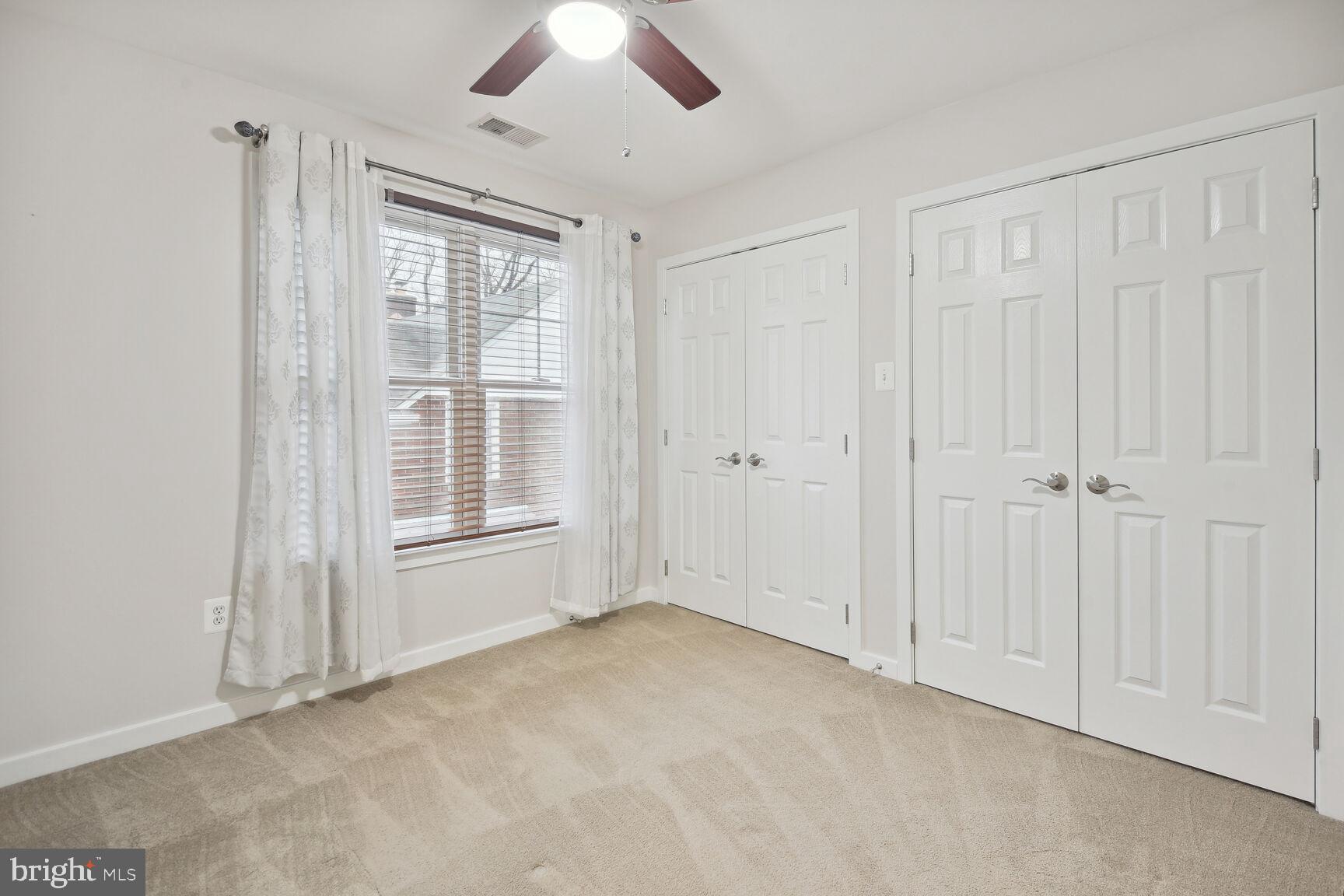 GLENBROOK VILLAGE - Residential Lease