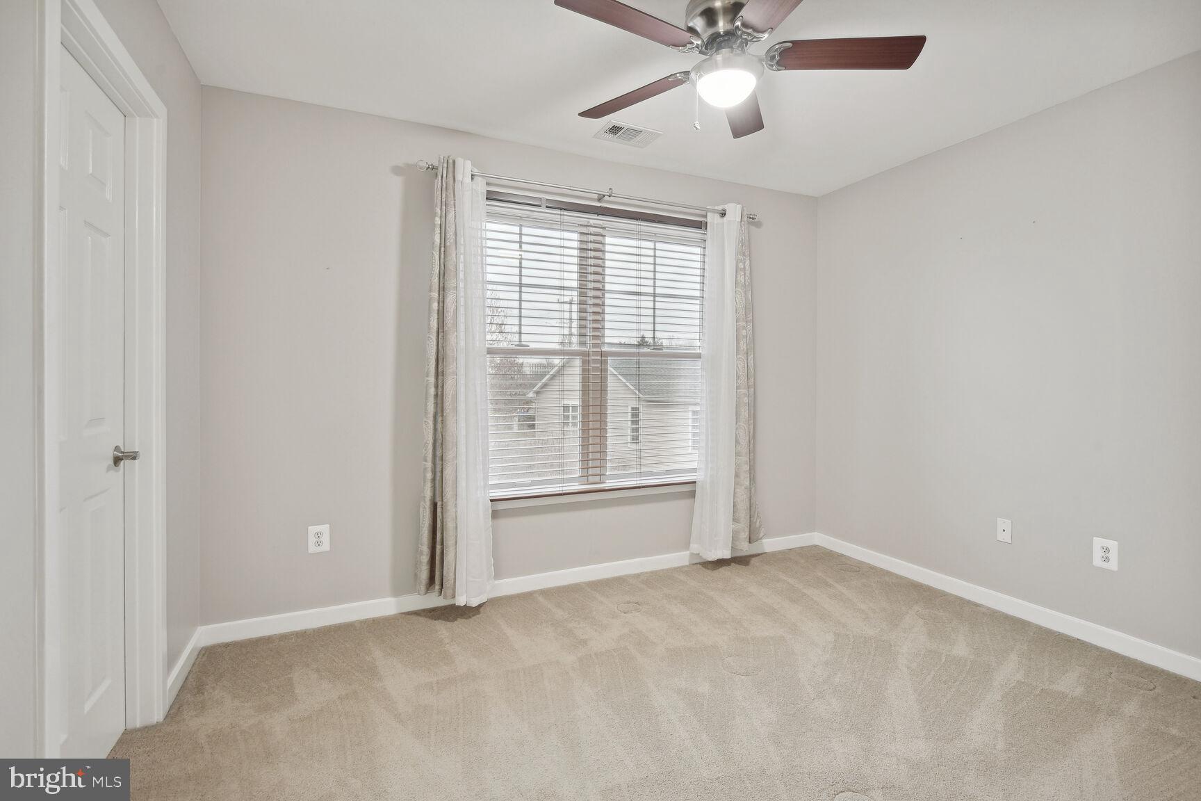 GLENBROOK VILLAGE - Residential Lease