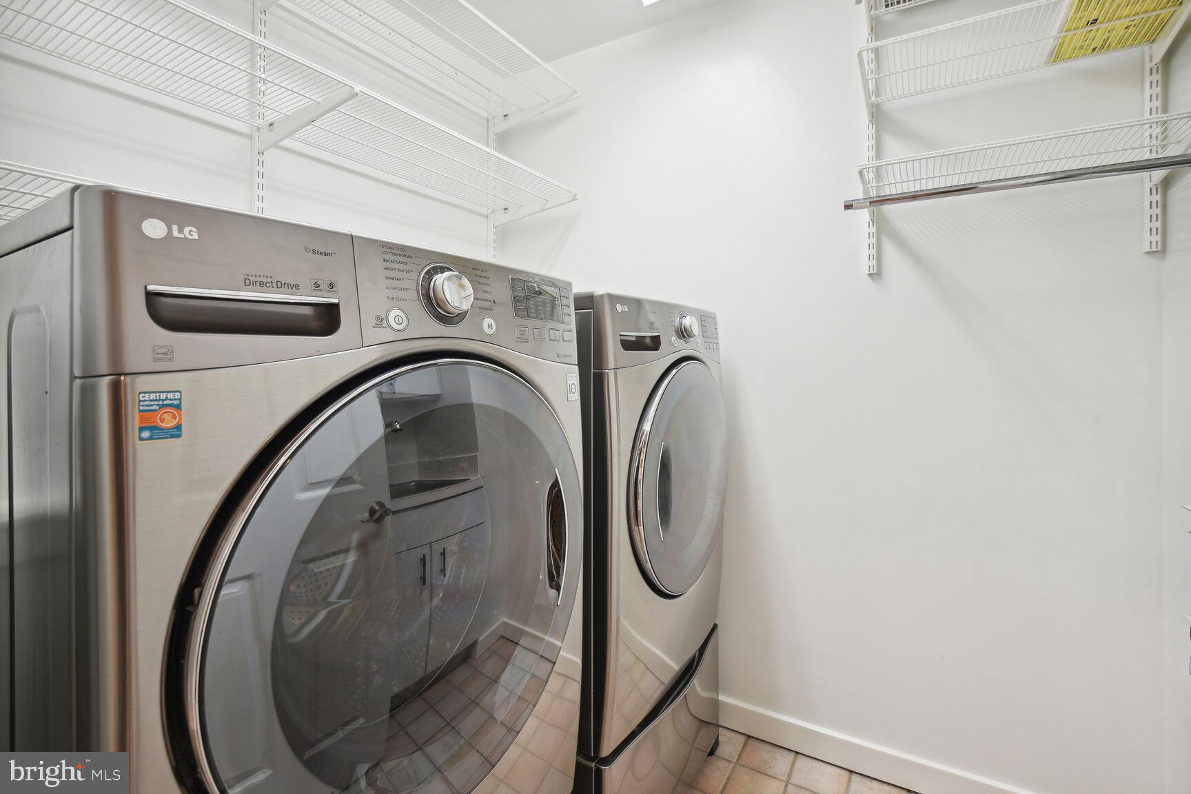 GLENBROOK VILLAGE - Residential Lease