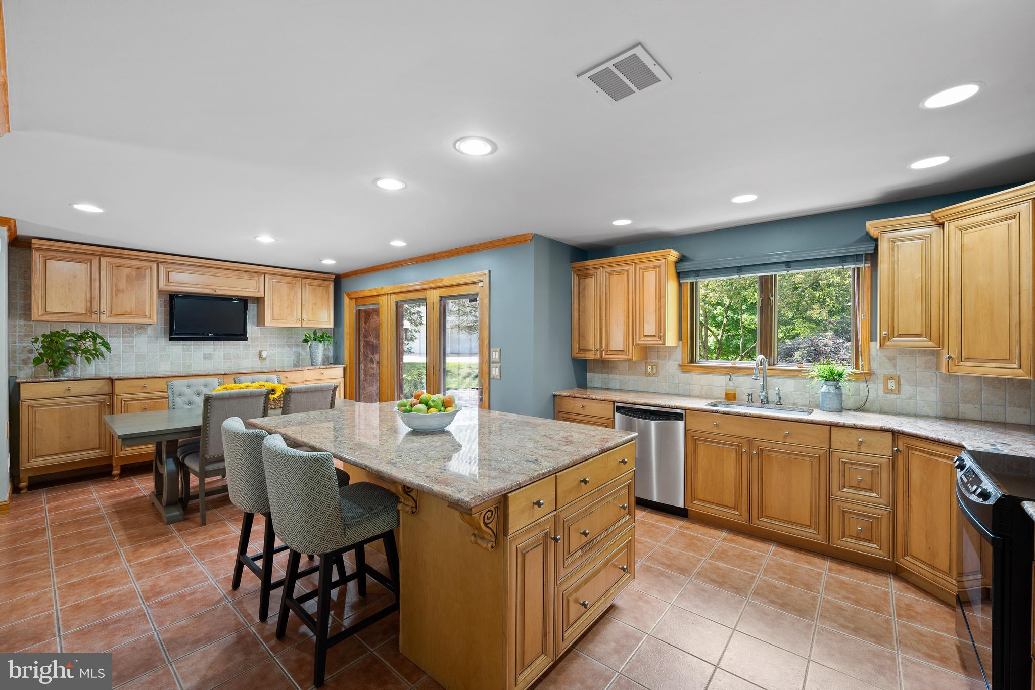 SPRINGTON ESTATES - Residential