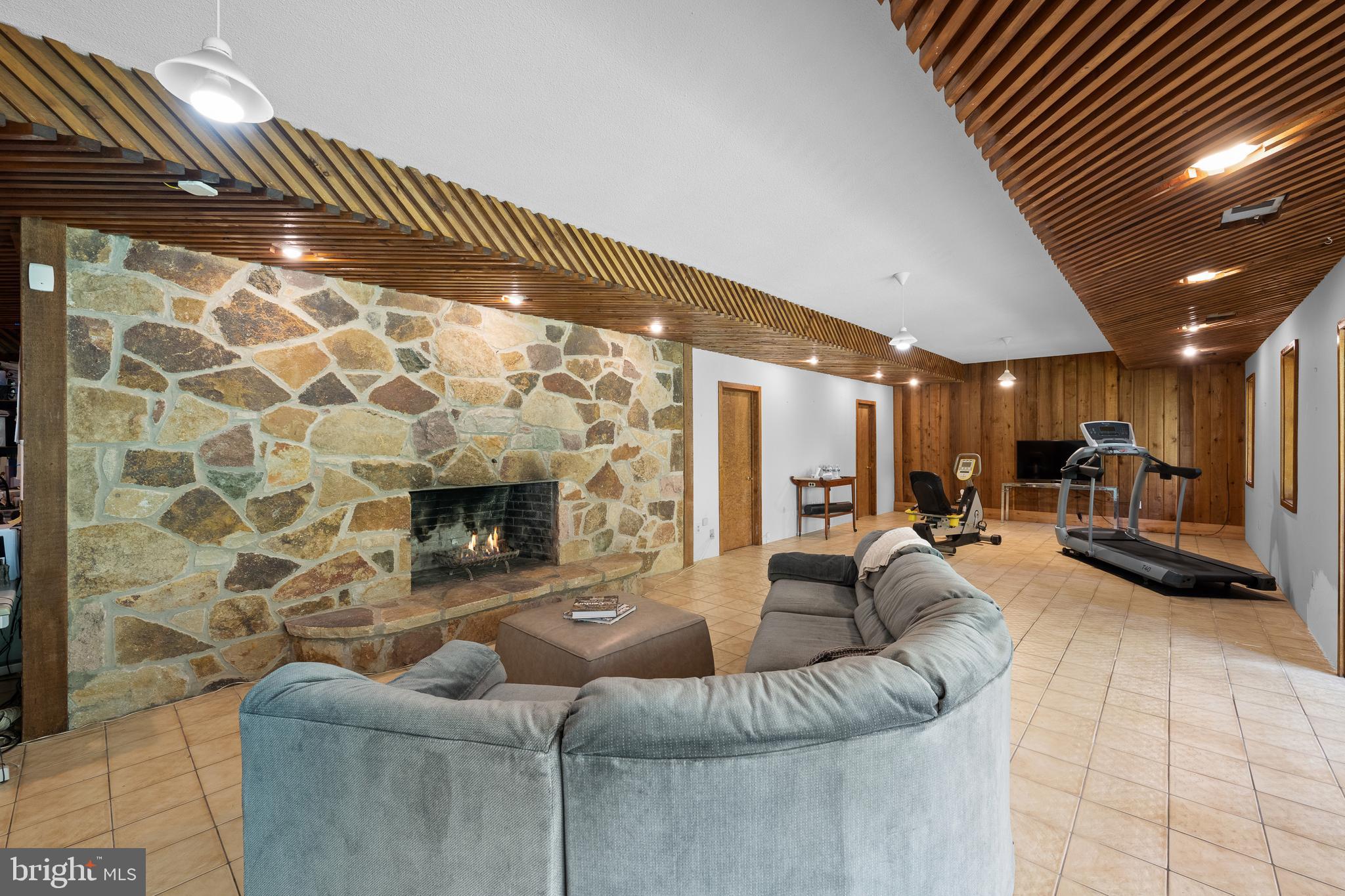 SPRINGTON ESTATES - Residential