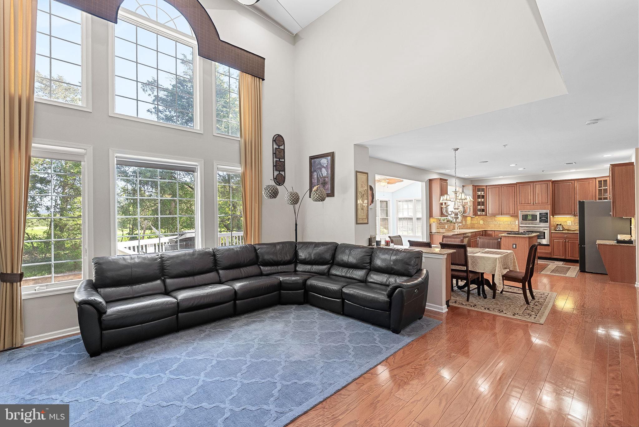 SOUTH RIDING - Residential Lease