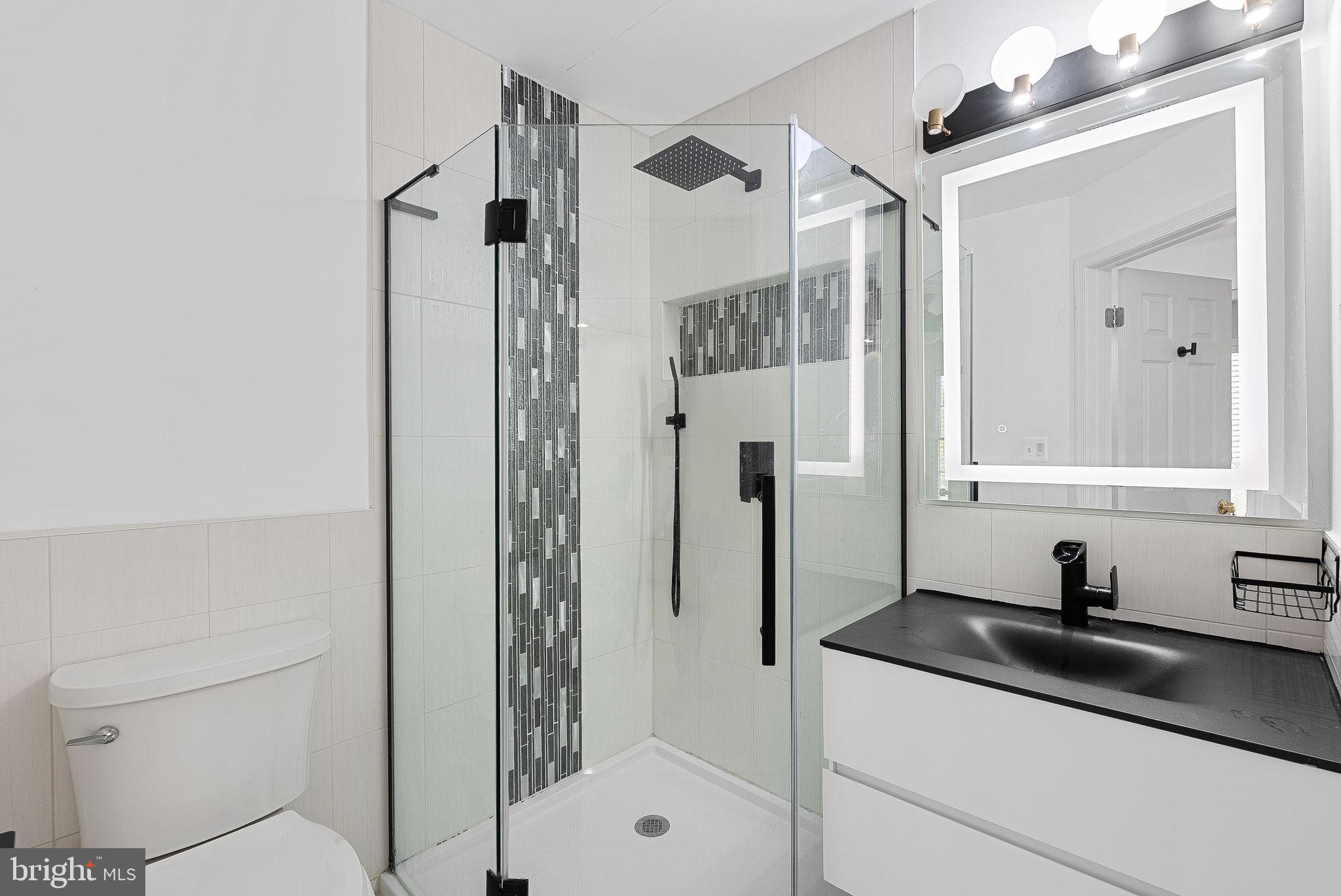 SOUTH RIDING - Residential Lease