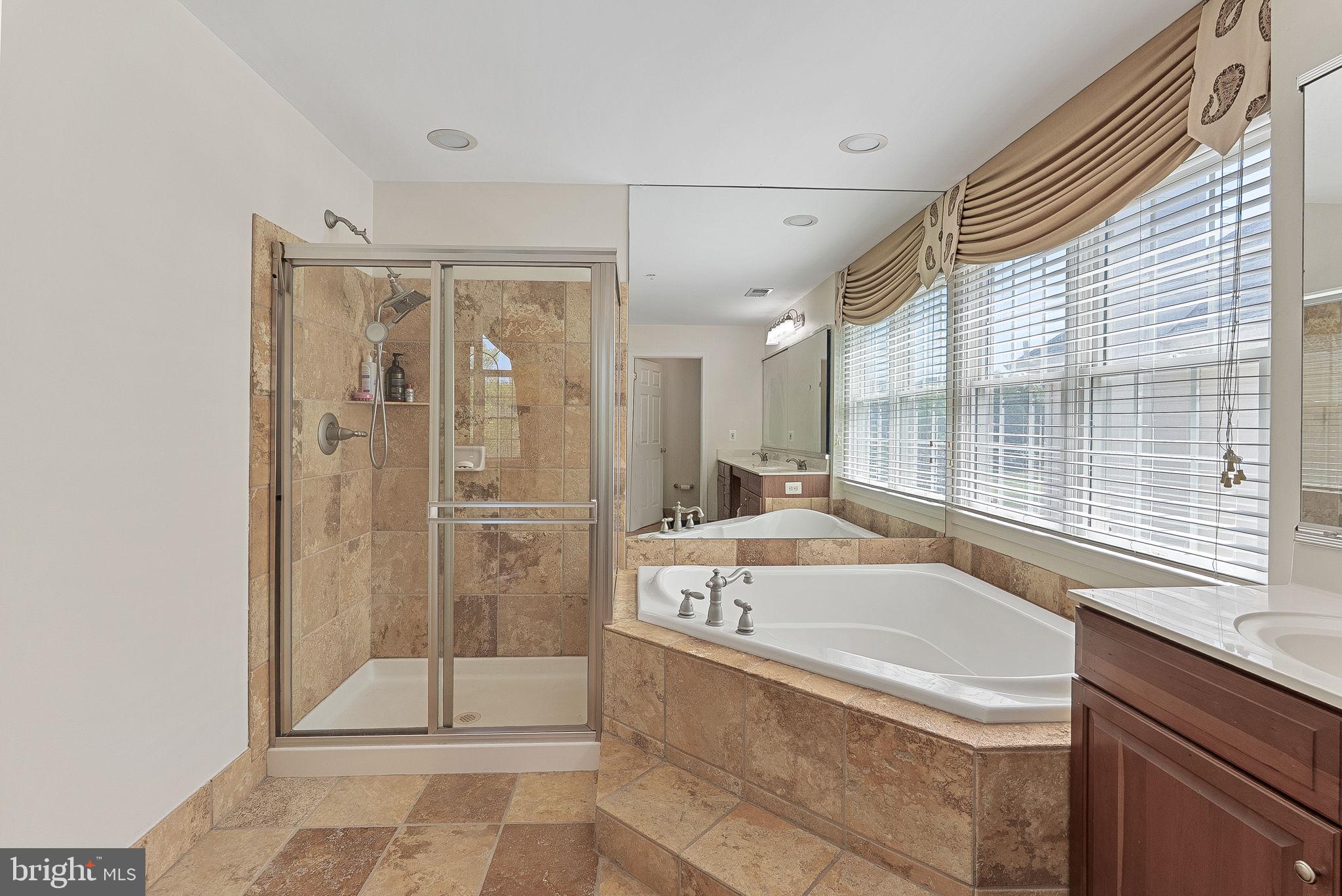 SOUTH RIDING - Residential Lease