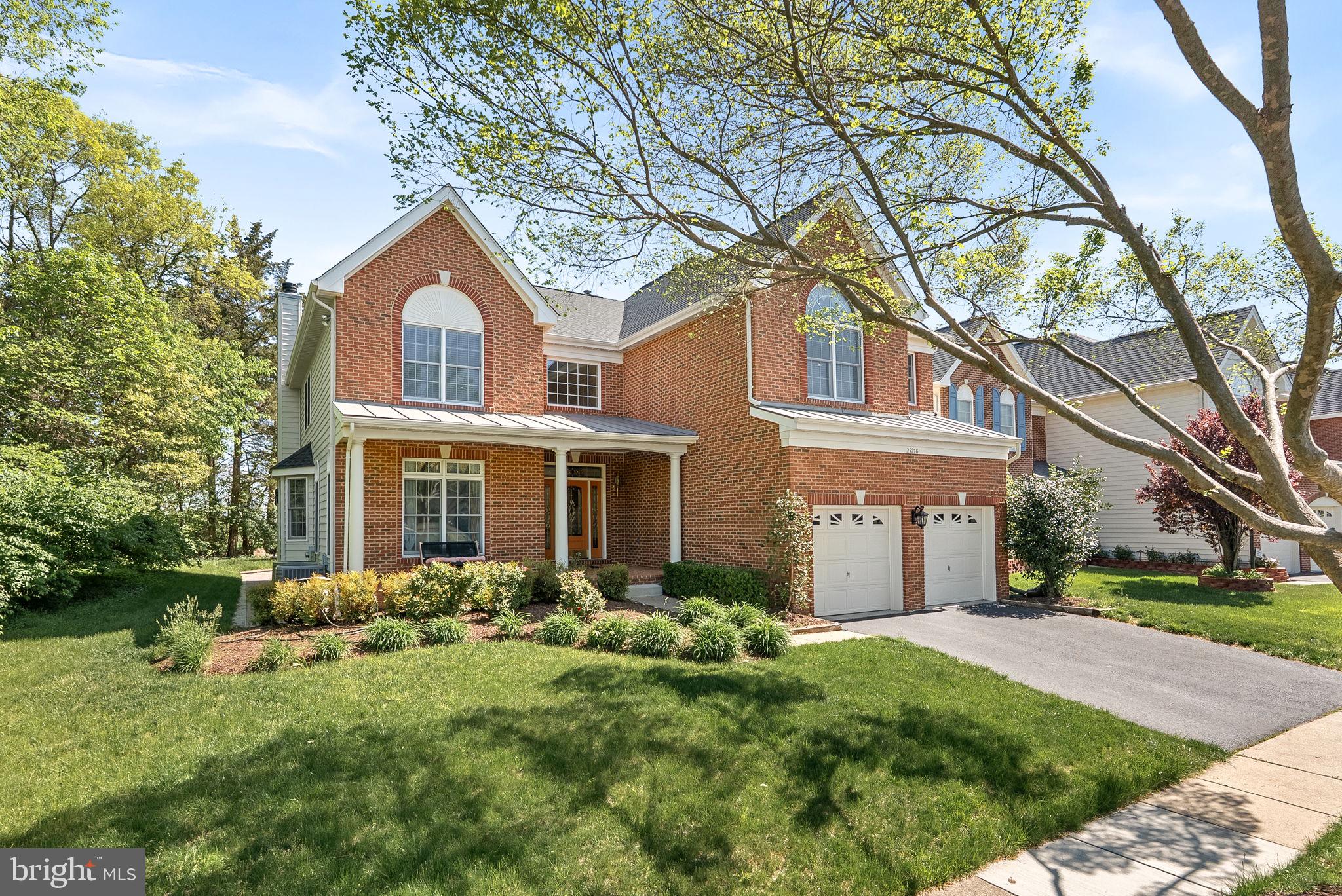 SOUTH RIDING - Residential Lease